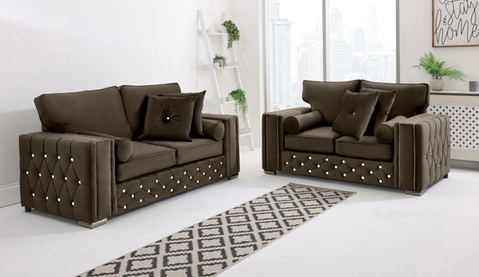 Arlo 3+2 Fullback + Extra Cushions + Diamonds