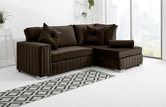 Lyra Lounge Fullback - Facing Right + Extra Cushions