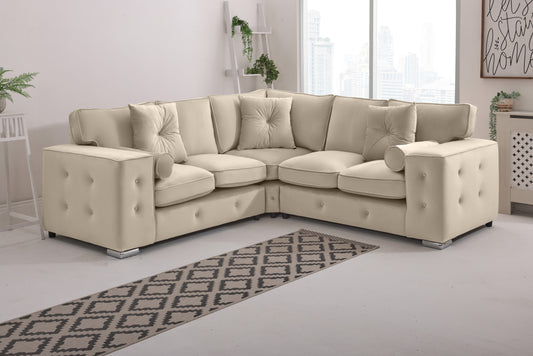Callen Corner Fullback - 2c2 + Bolster / Buttoned Cushions