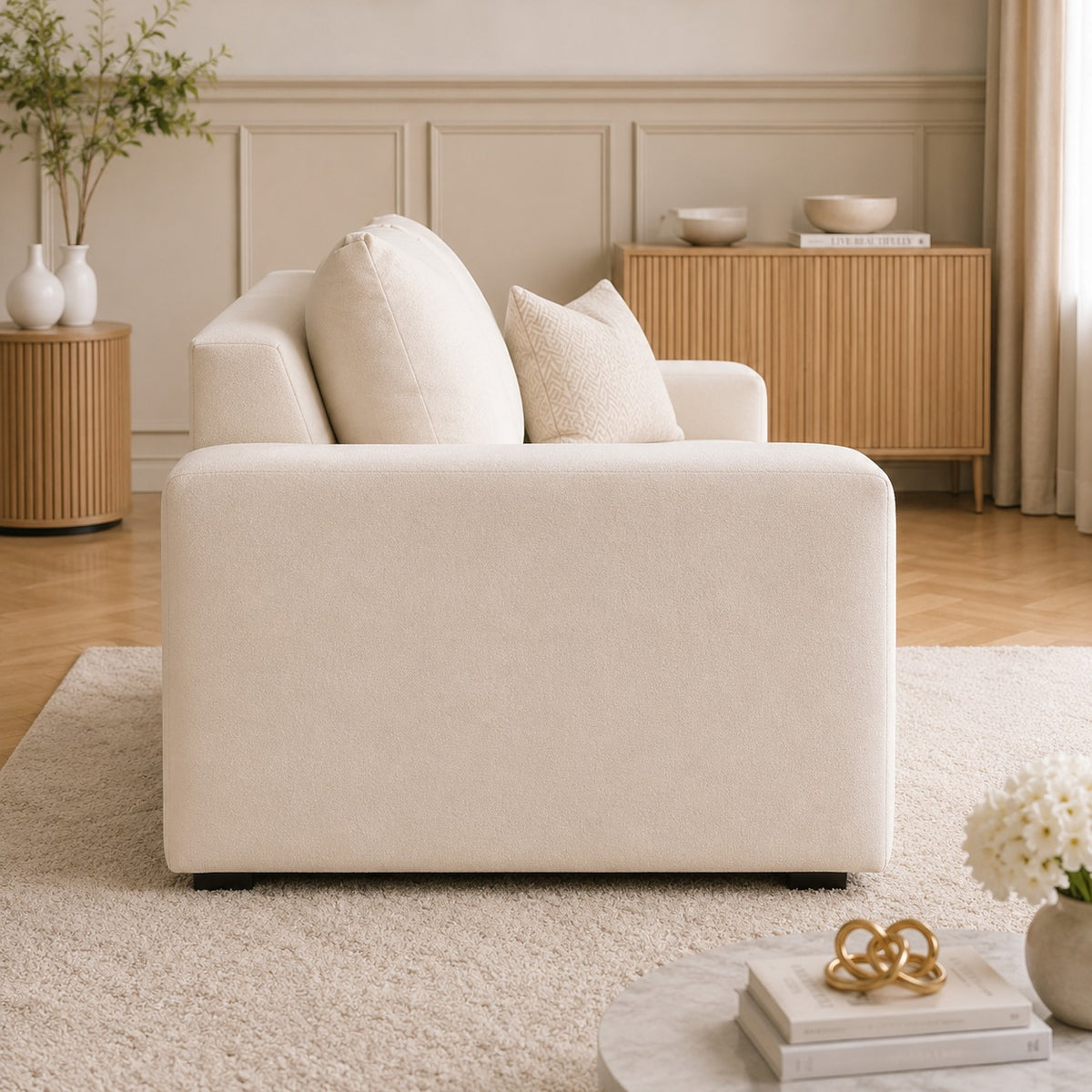Chicago Loveseat