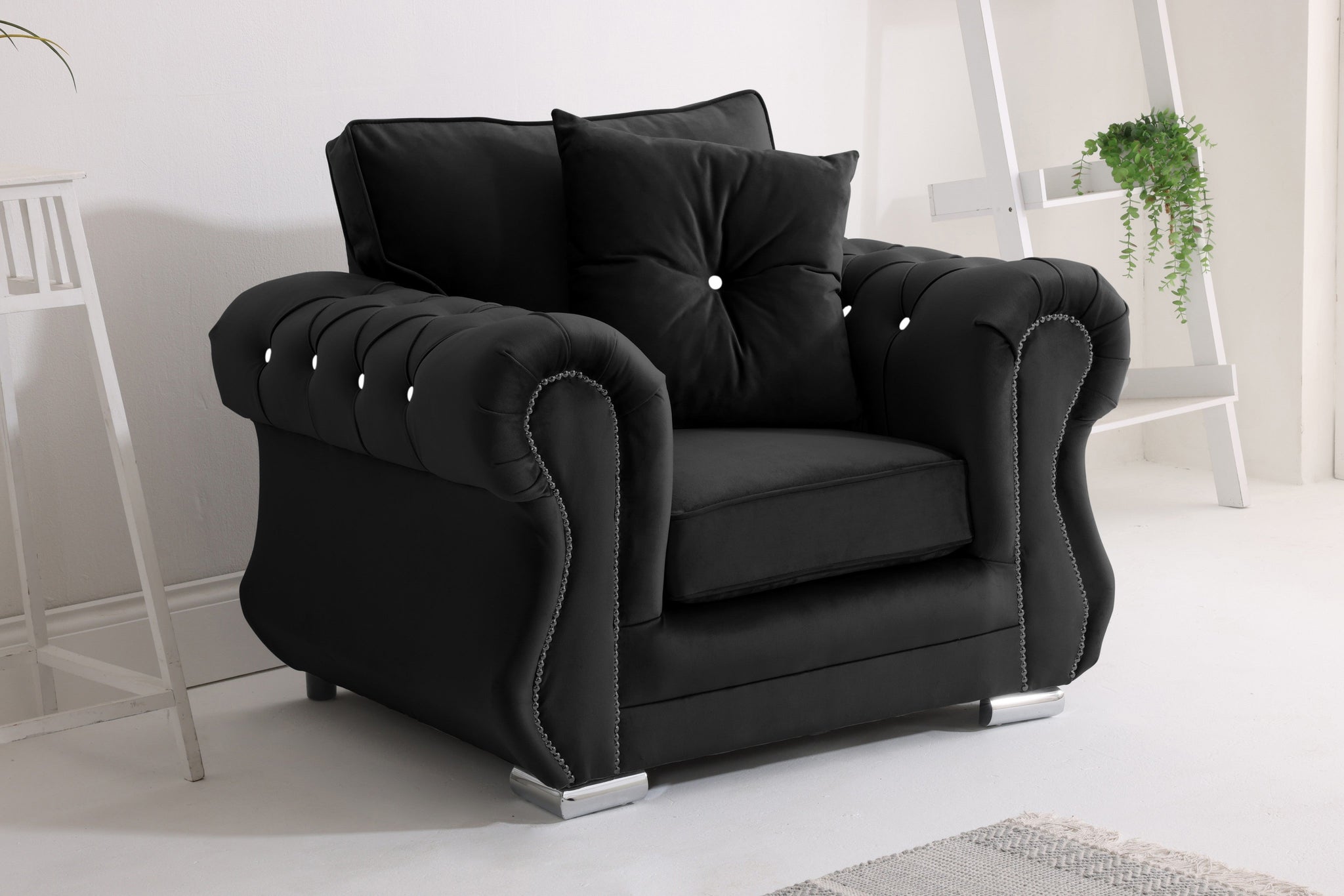 Elowen Corner Fullback + Diamonds + Extra Cushions