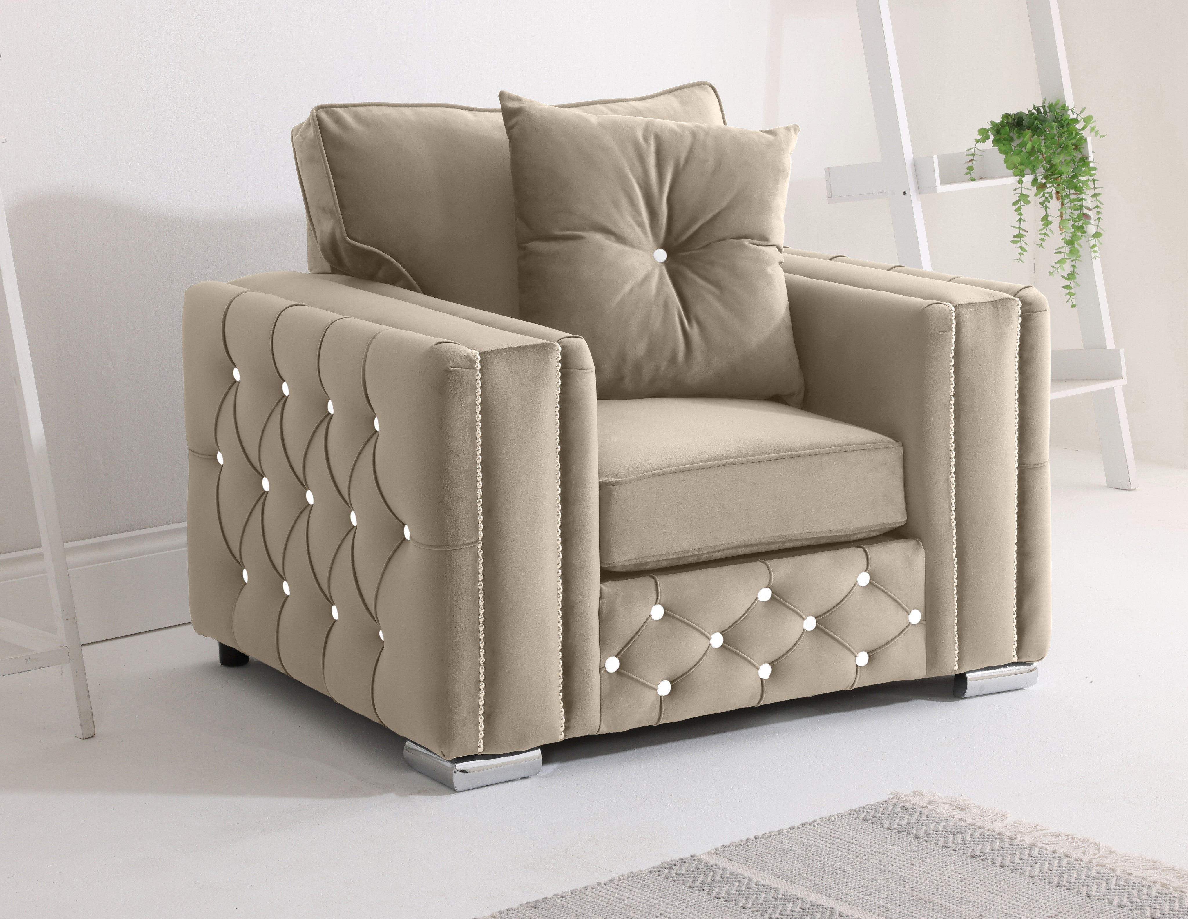 Arlo 3+2 Fullback + Extra Cushions + Diamonds