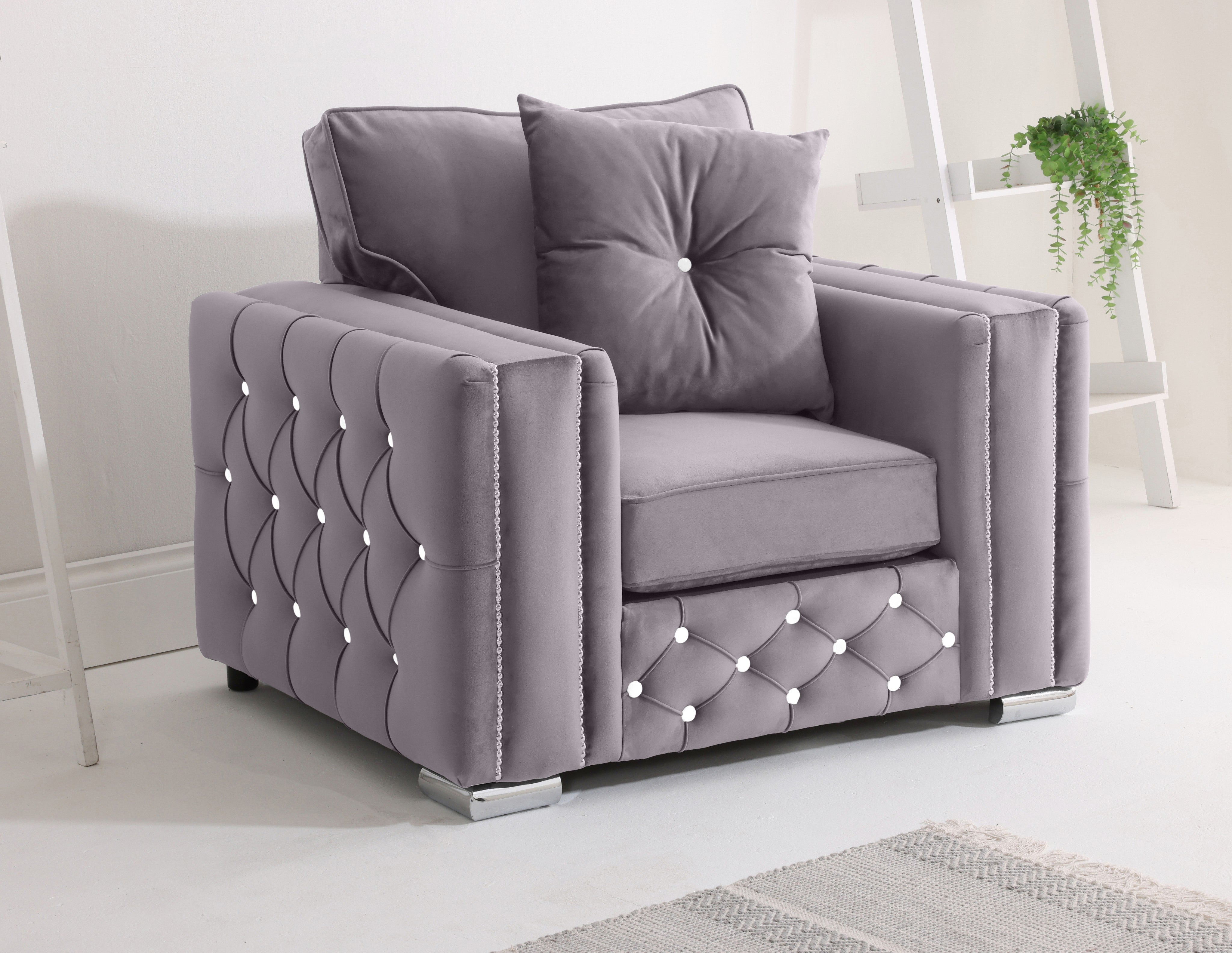 Arlo 3+2 Fullback + Extra Cushions + Diamonds