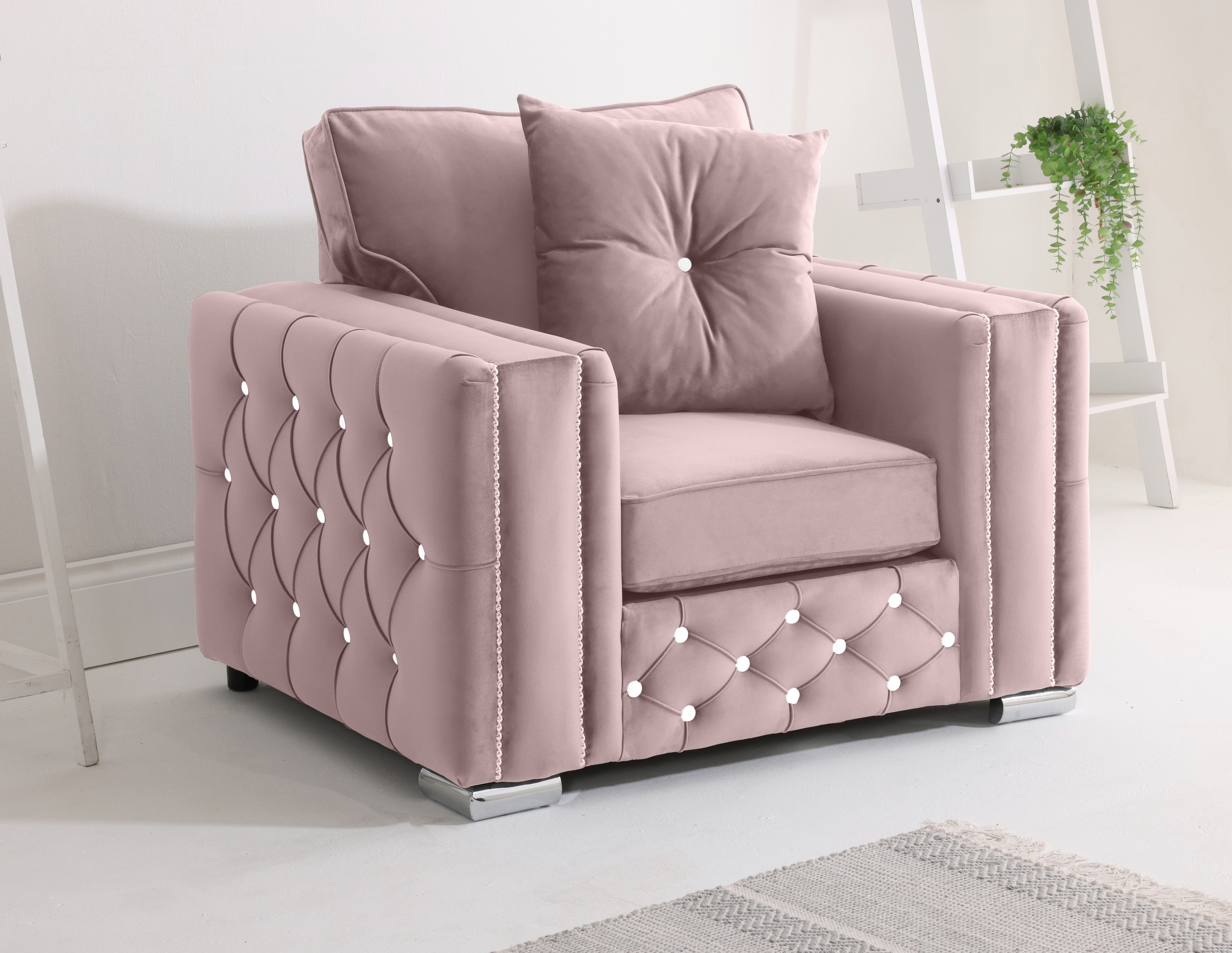 Arlo Corner Fullback + Extra Cushions + Diamonds