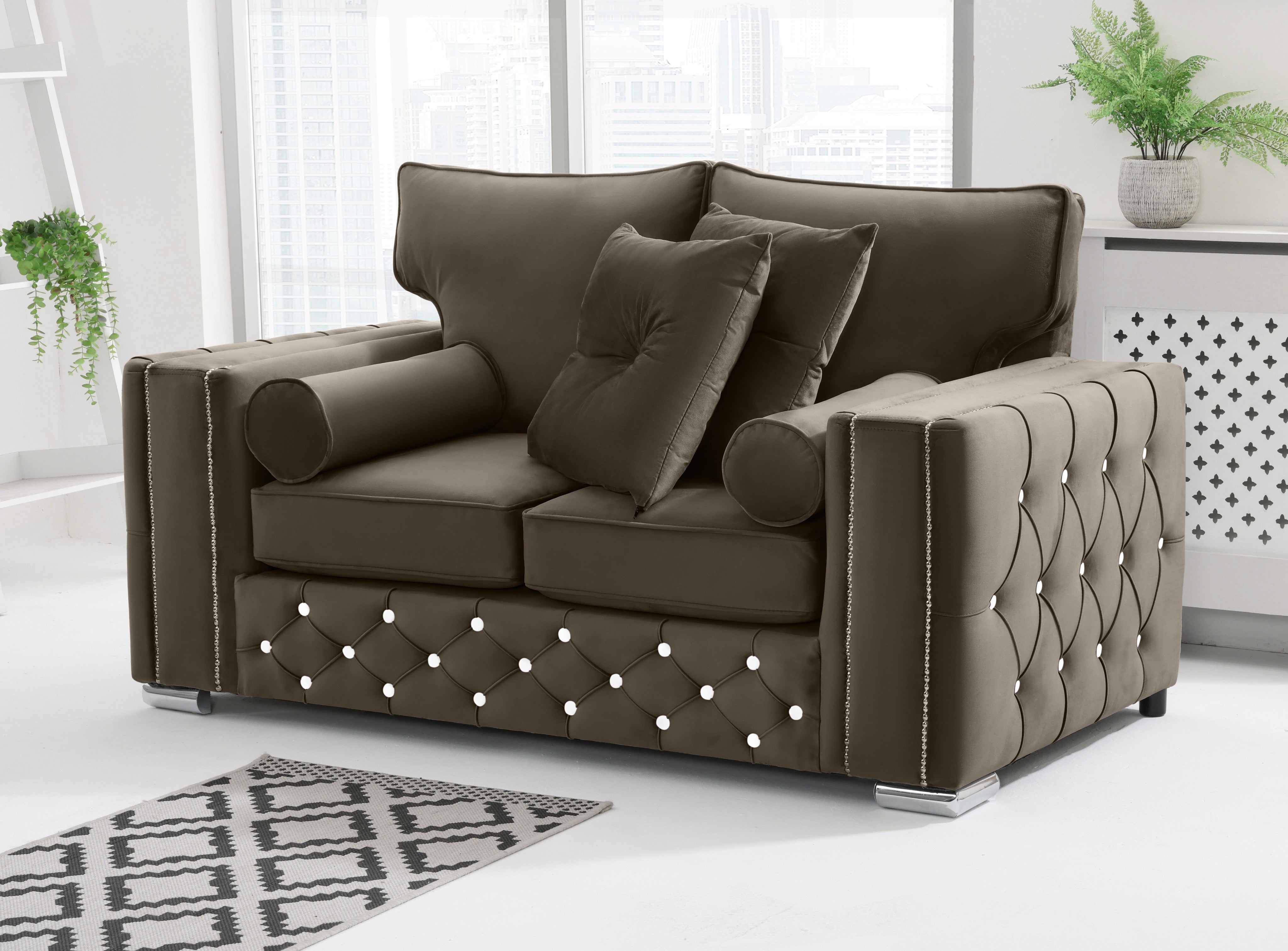Arlo 3+2 Fullback + Extra Cushions + Diamonds