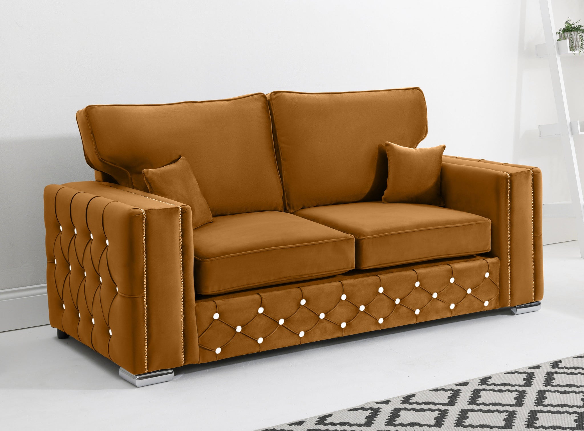 Arlo 3+2 Fullback + Extra Cushions + Diamonds