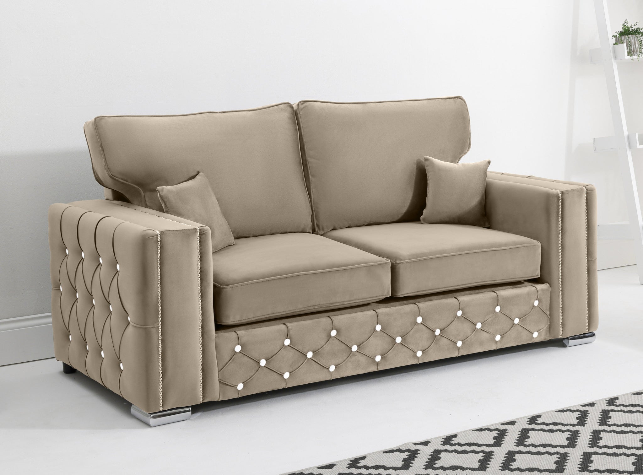 Arlo 3+2 Fullback + Extra Cushions + Diamonds