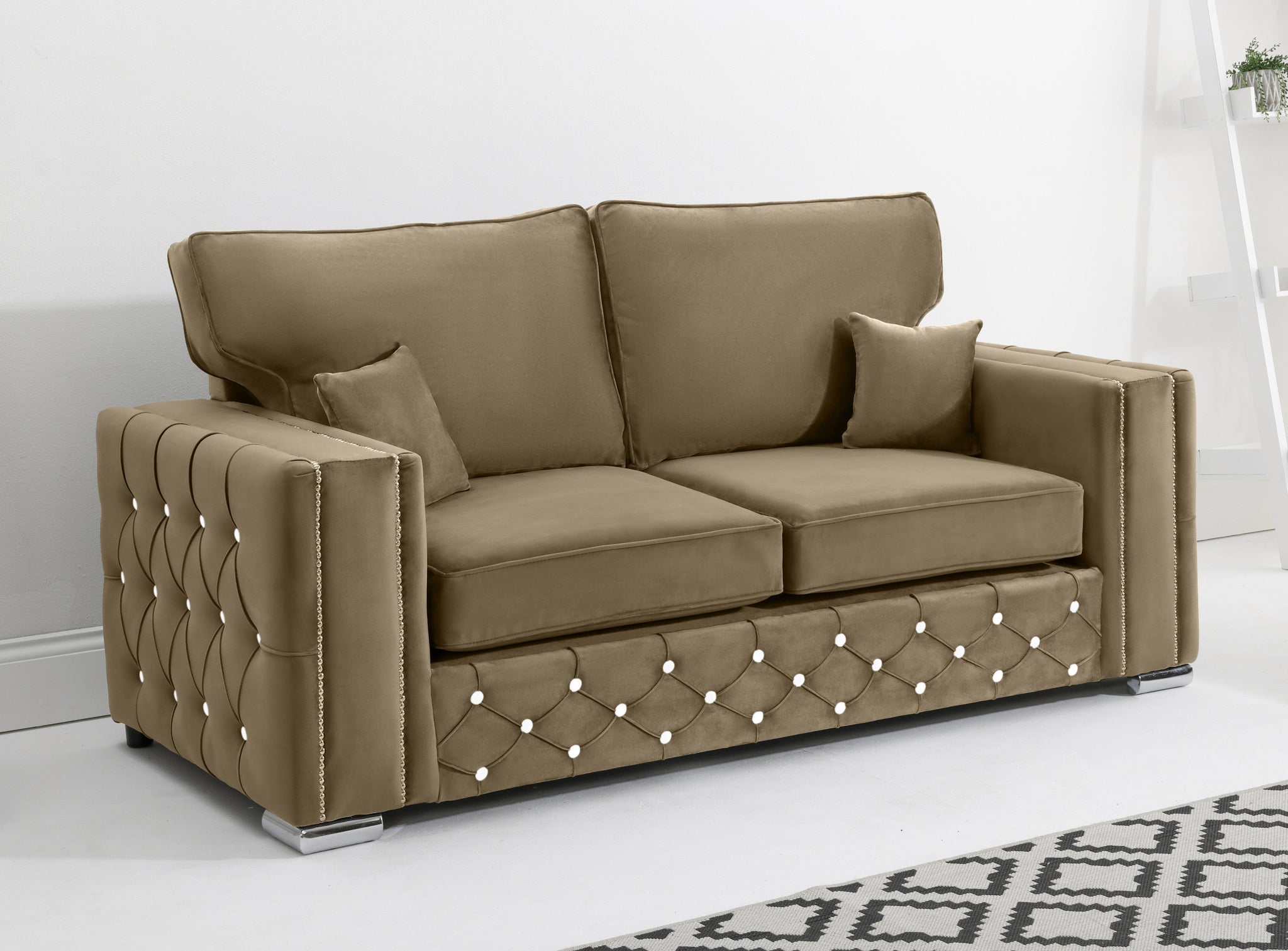Arlo 3+2 Fullback + Extra Cushions + Diamonds