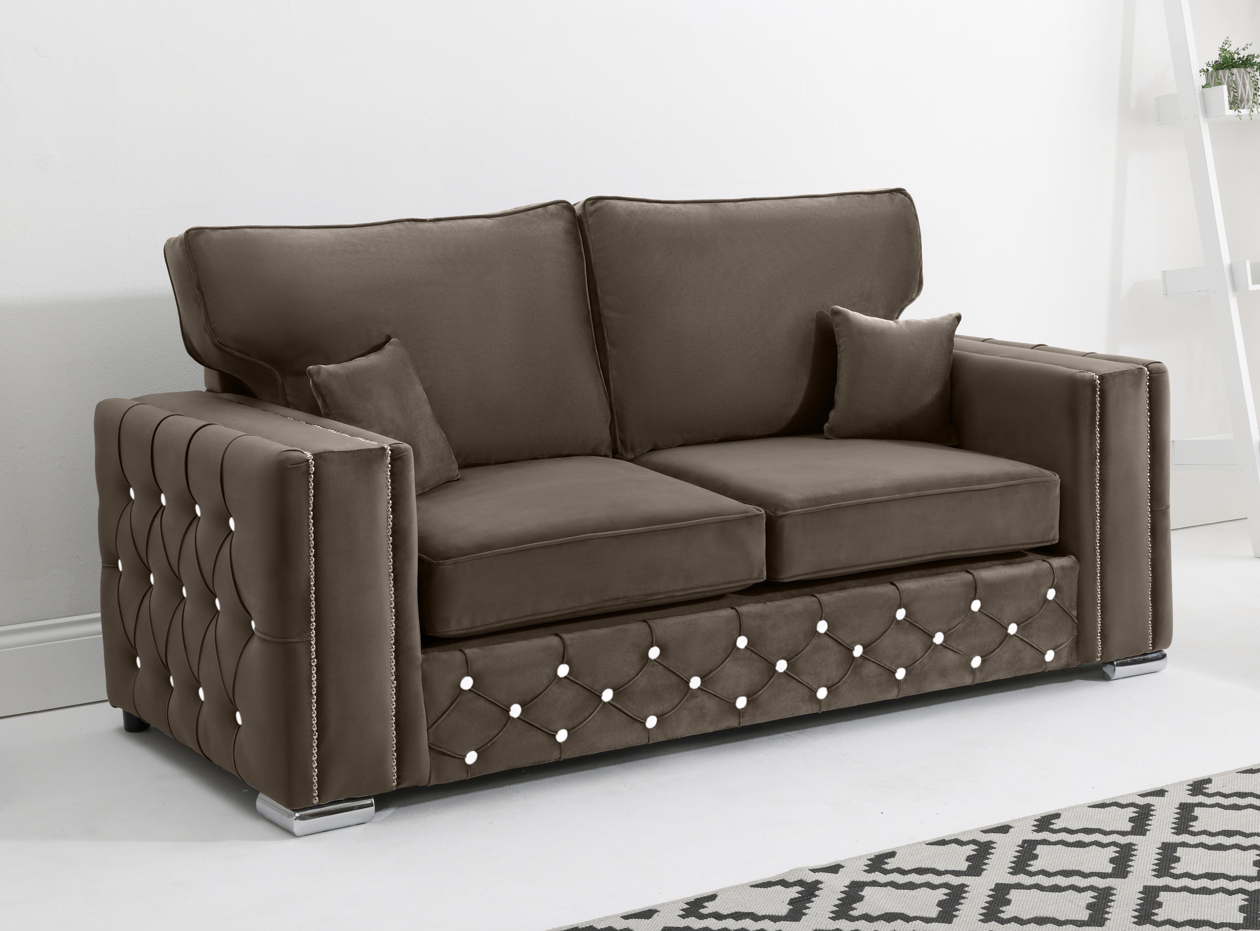 Arlo 3+2 Fullback + Extra Cushions + Diamonds