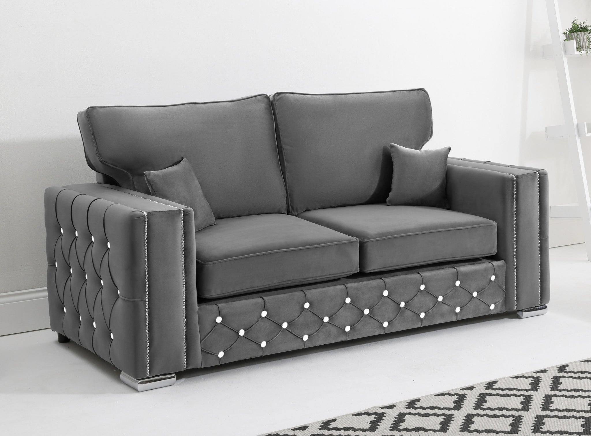 Arlo 3+2 Fullback + Extra Cushions + Diamonds