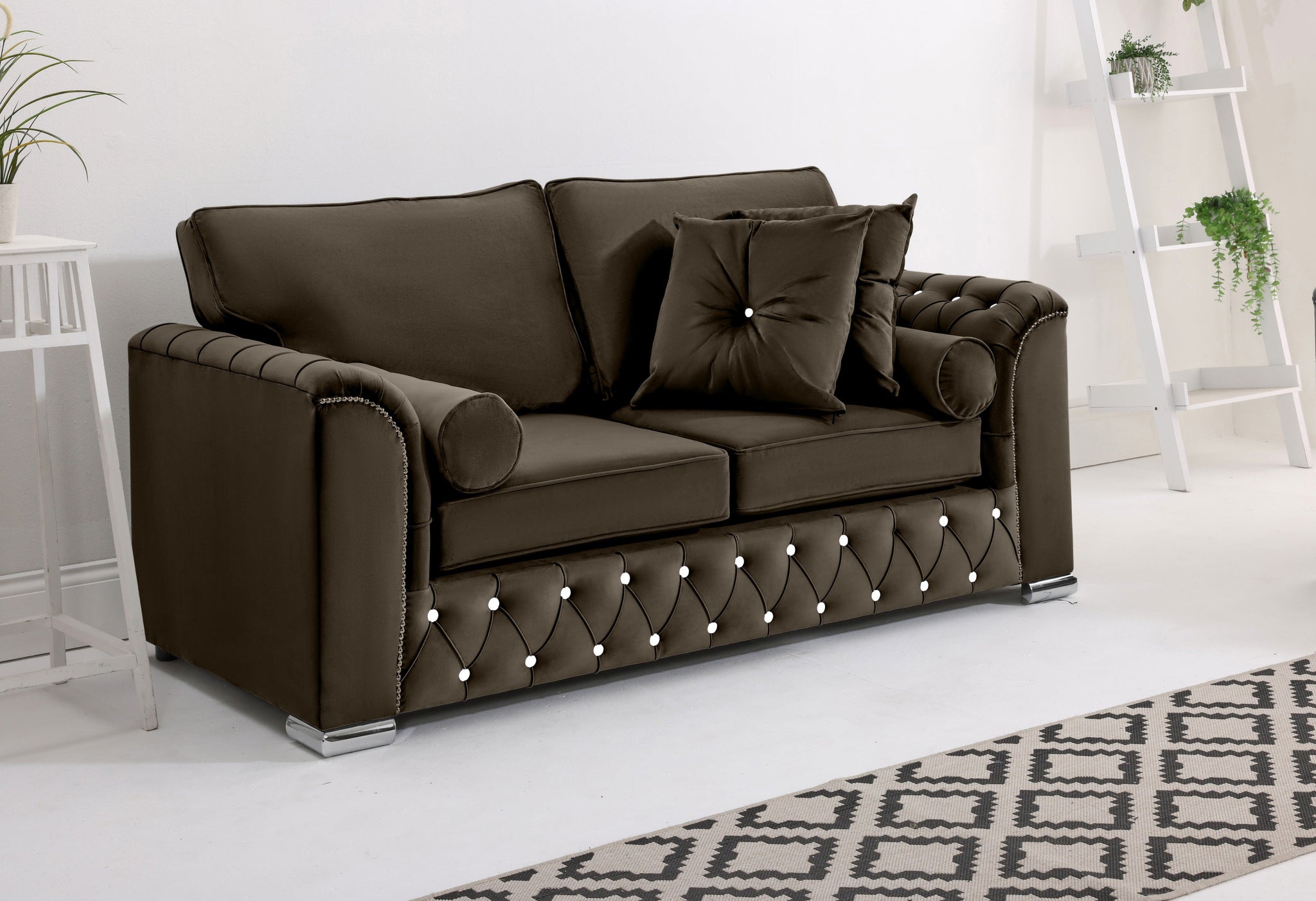 Serene 3+2 Fullback + Extra Cushions + Diamonds