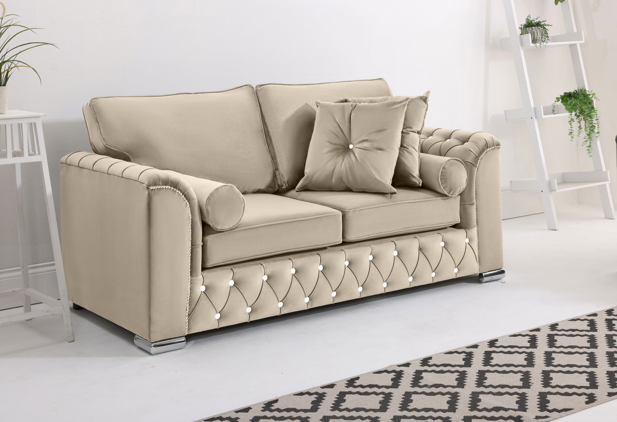 Serene 3+2 Fullback + Extra Cushions + Diamonds