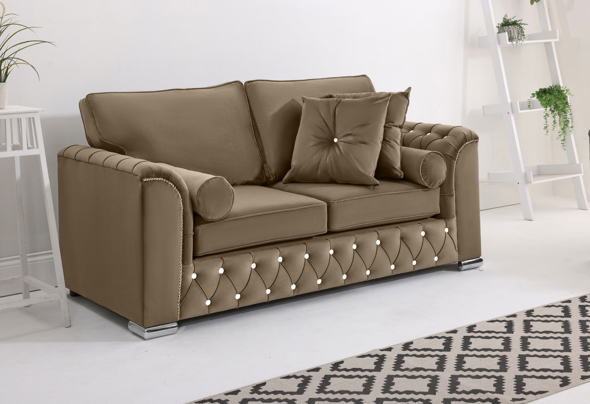 Serene 3+2 Fullback + Extra Cushions + Diamonds