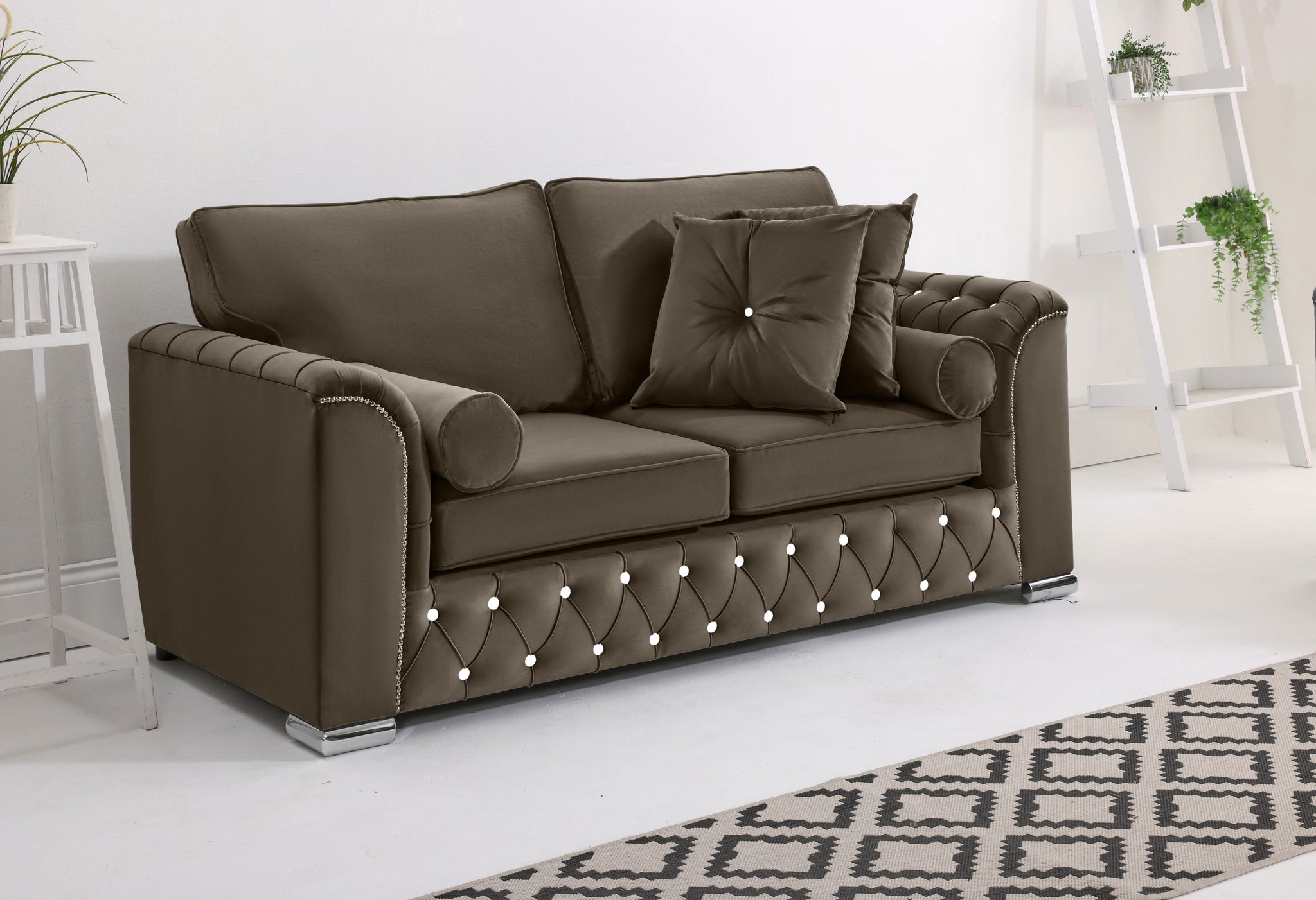 Serene 3+2 Fullback + Extra Cushions + Diamonds