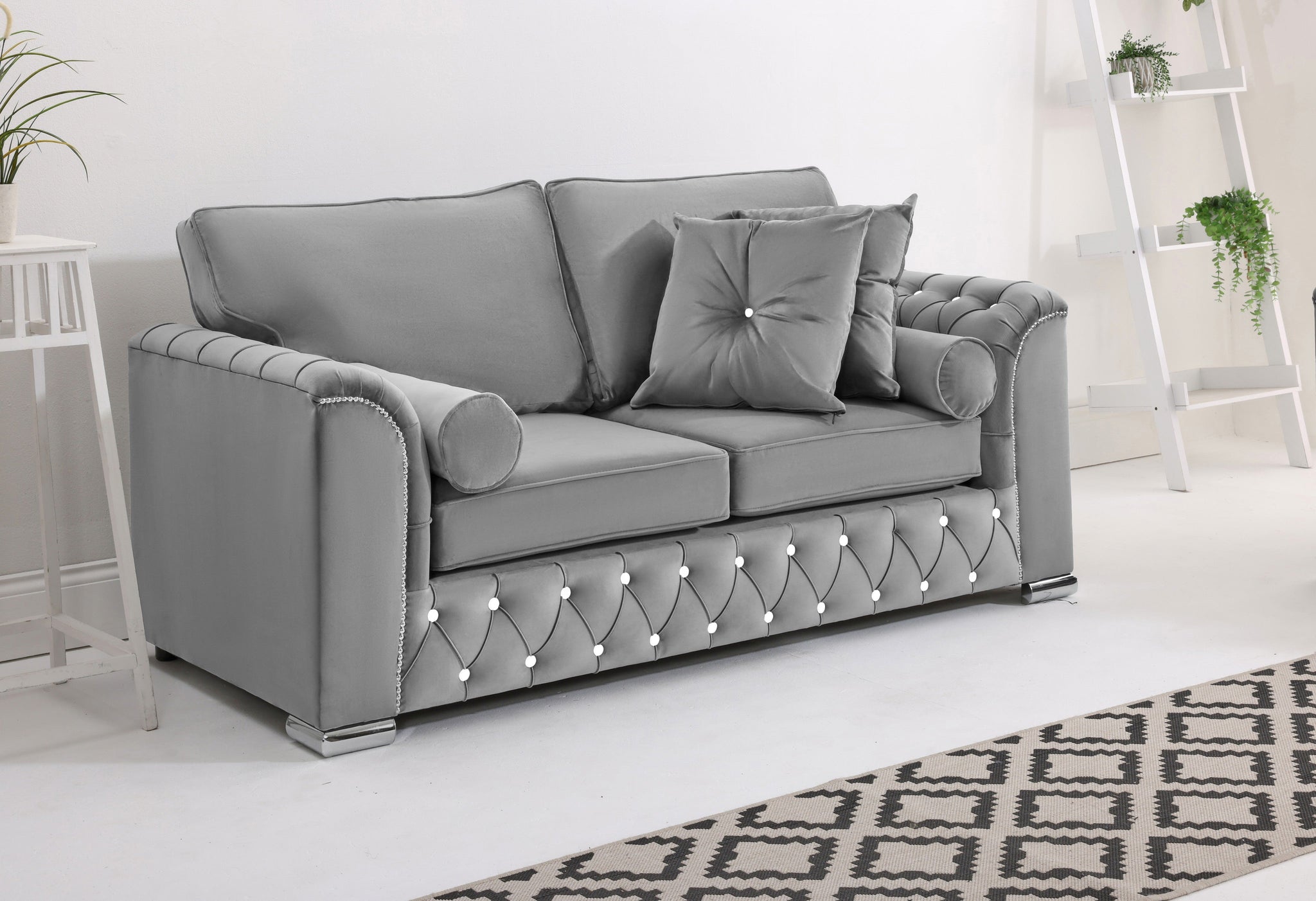 Serene 3+2 Fullback + Extra Cushions + Diamonds