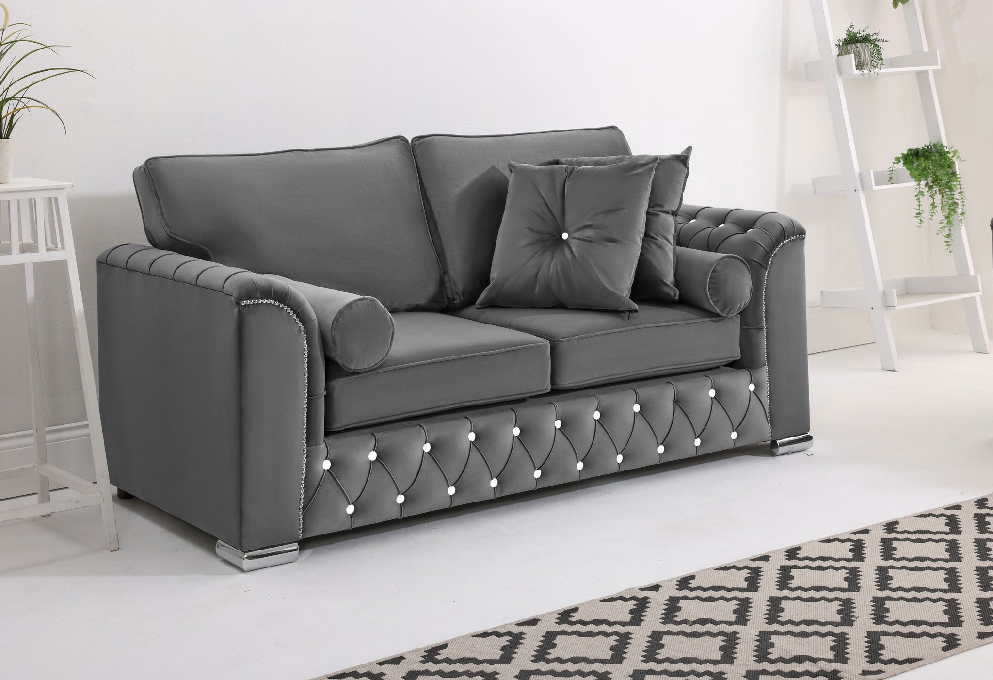 Serene 3+2 Fullback + Extra Cushions + Diamonds