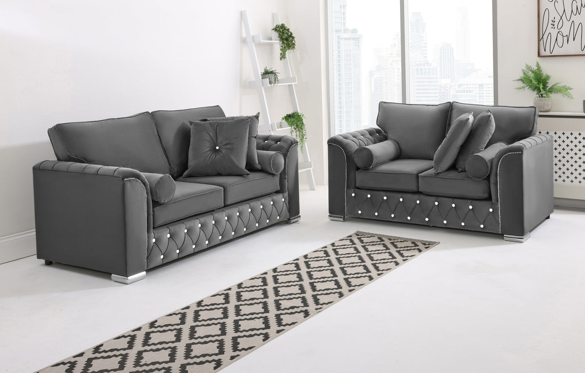 Serene 3+2 Fullback + Extra Cushions + Diamonds