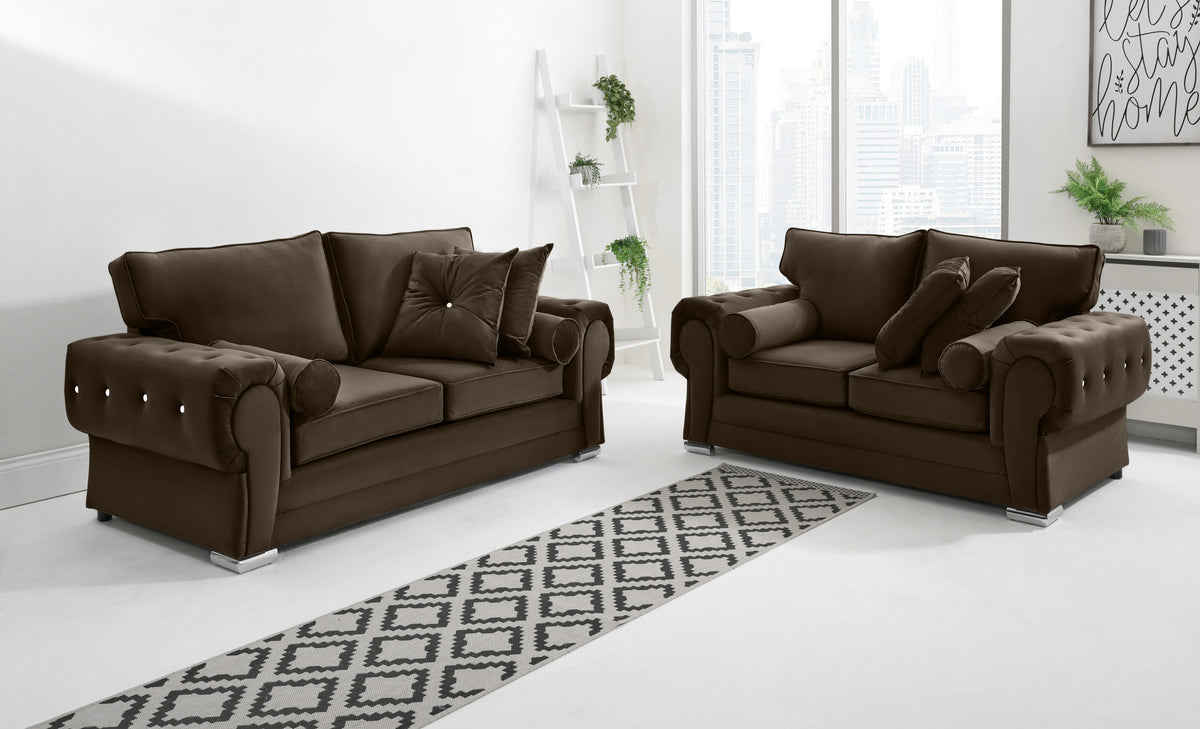 Victoria Plush 3+2 Fullback + Extra Cushions + Diamonds