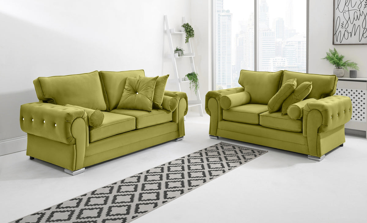 Victoria Plush 3+2 Fullback + Extra Cushions + Diamonds
