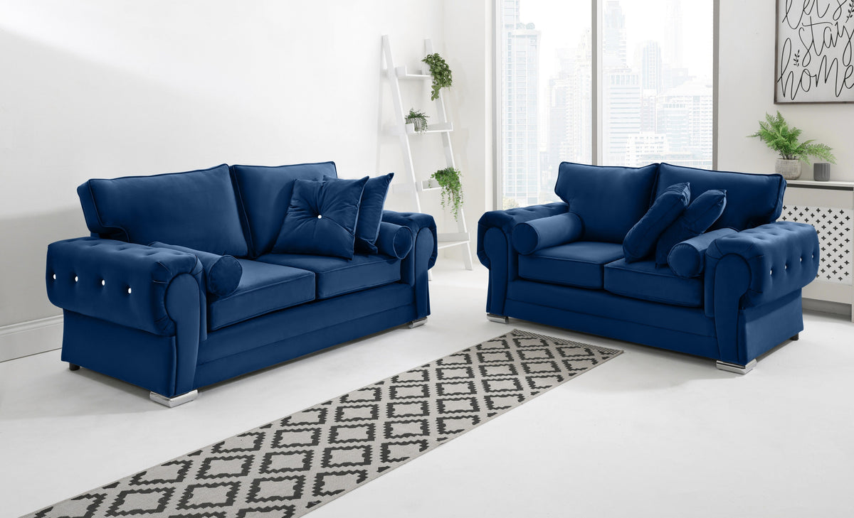 Victoria Plush 3+2 Fullback + Extra Cushions + Diamonds