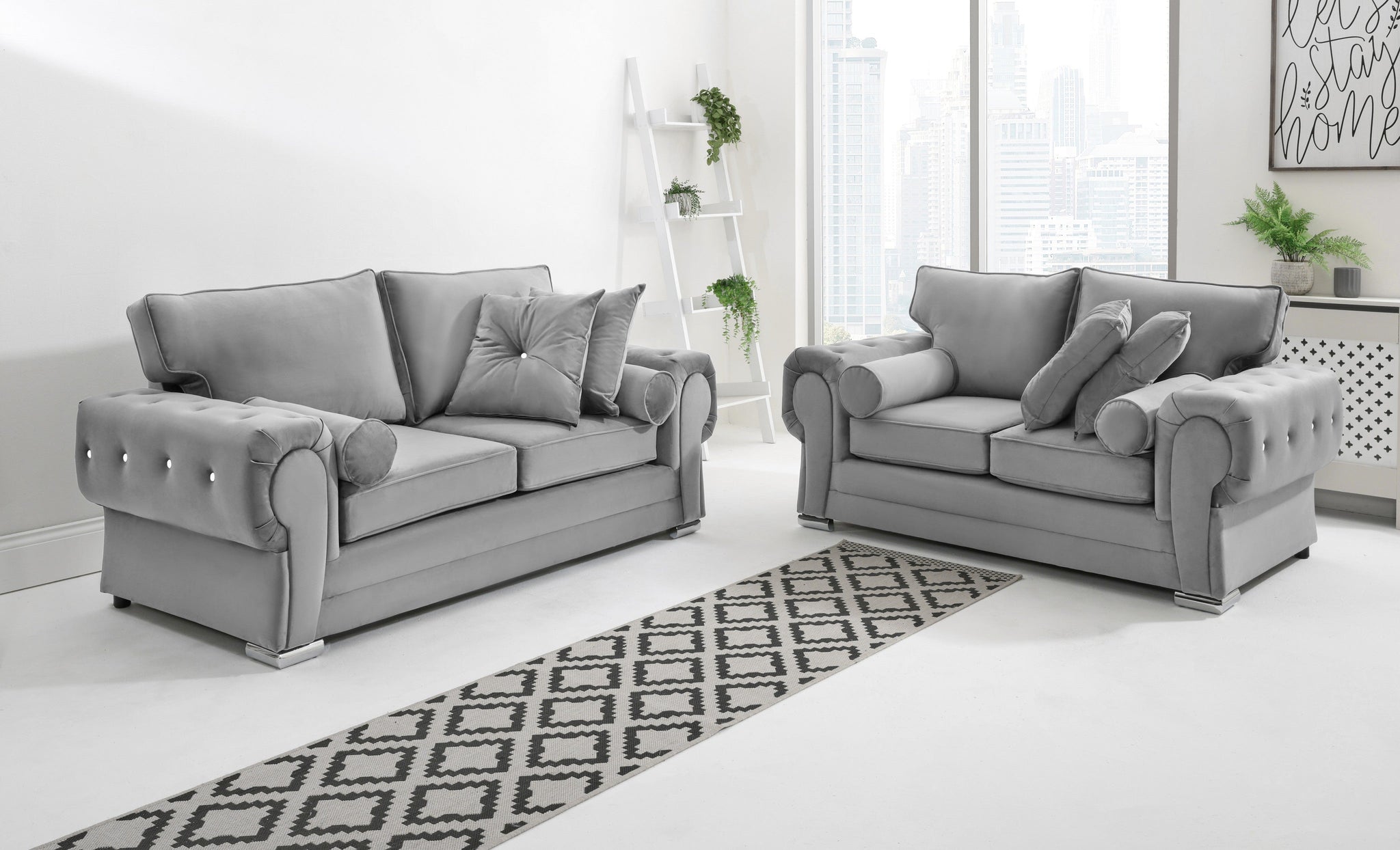 Victoria Plush 3+2 Fullback + Extra Cushions + Diamonds
