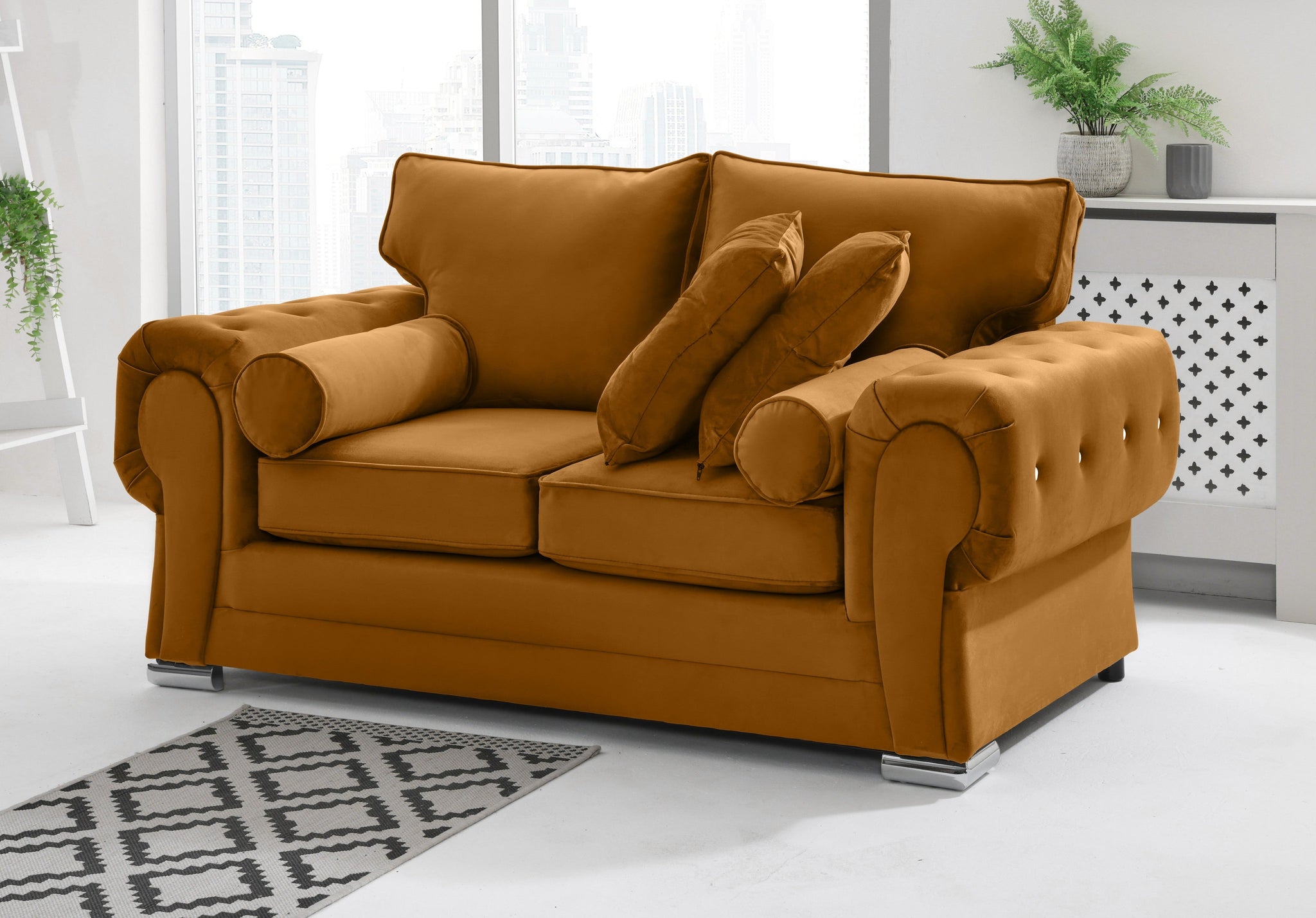 Victoria Plush 3+2 Fullback + Extra Cushions + Diamonds