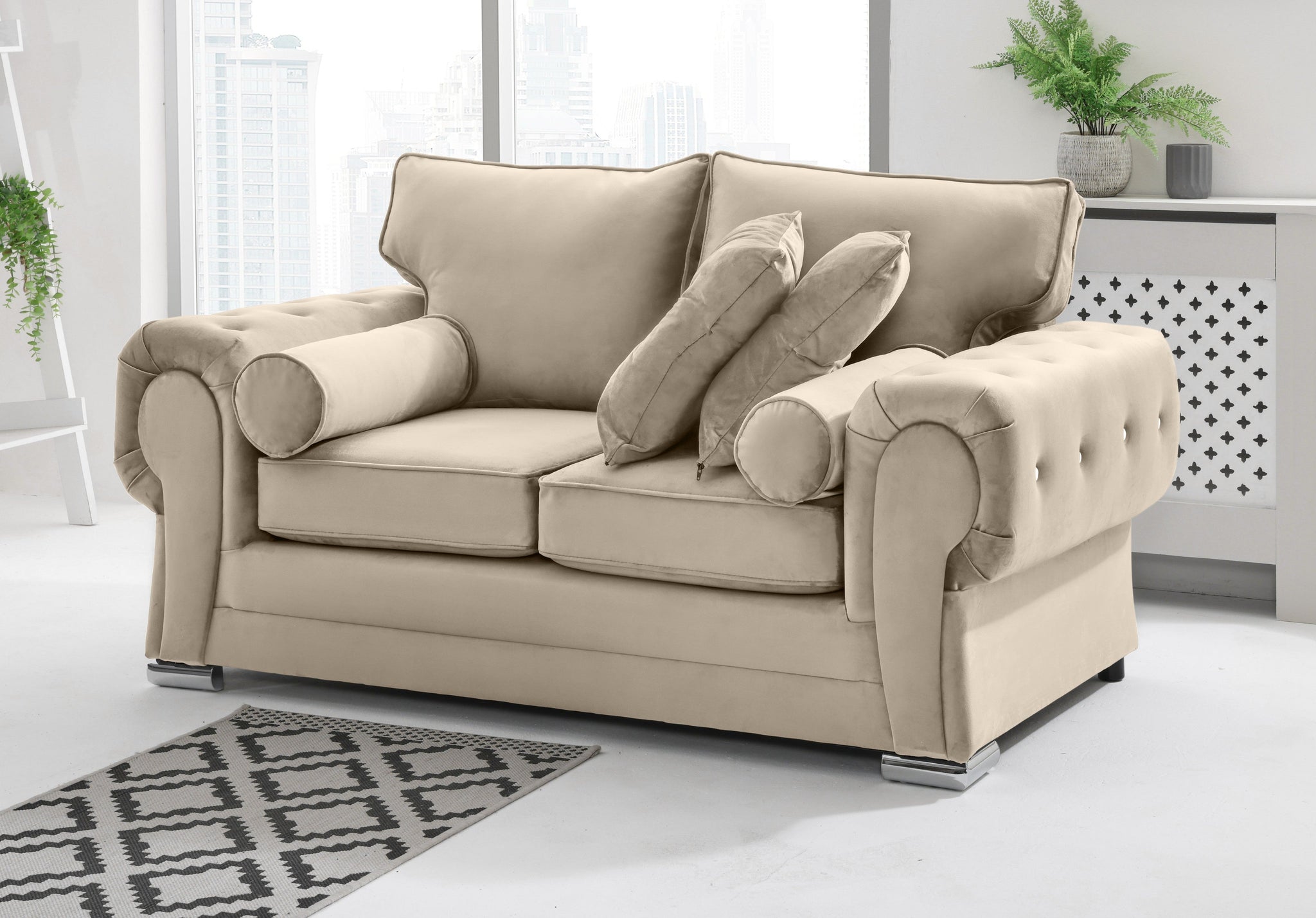 Victoria Plush 3+2 Fullback + Extra Cushions + Diamonds