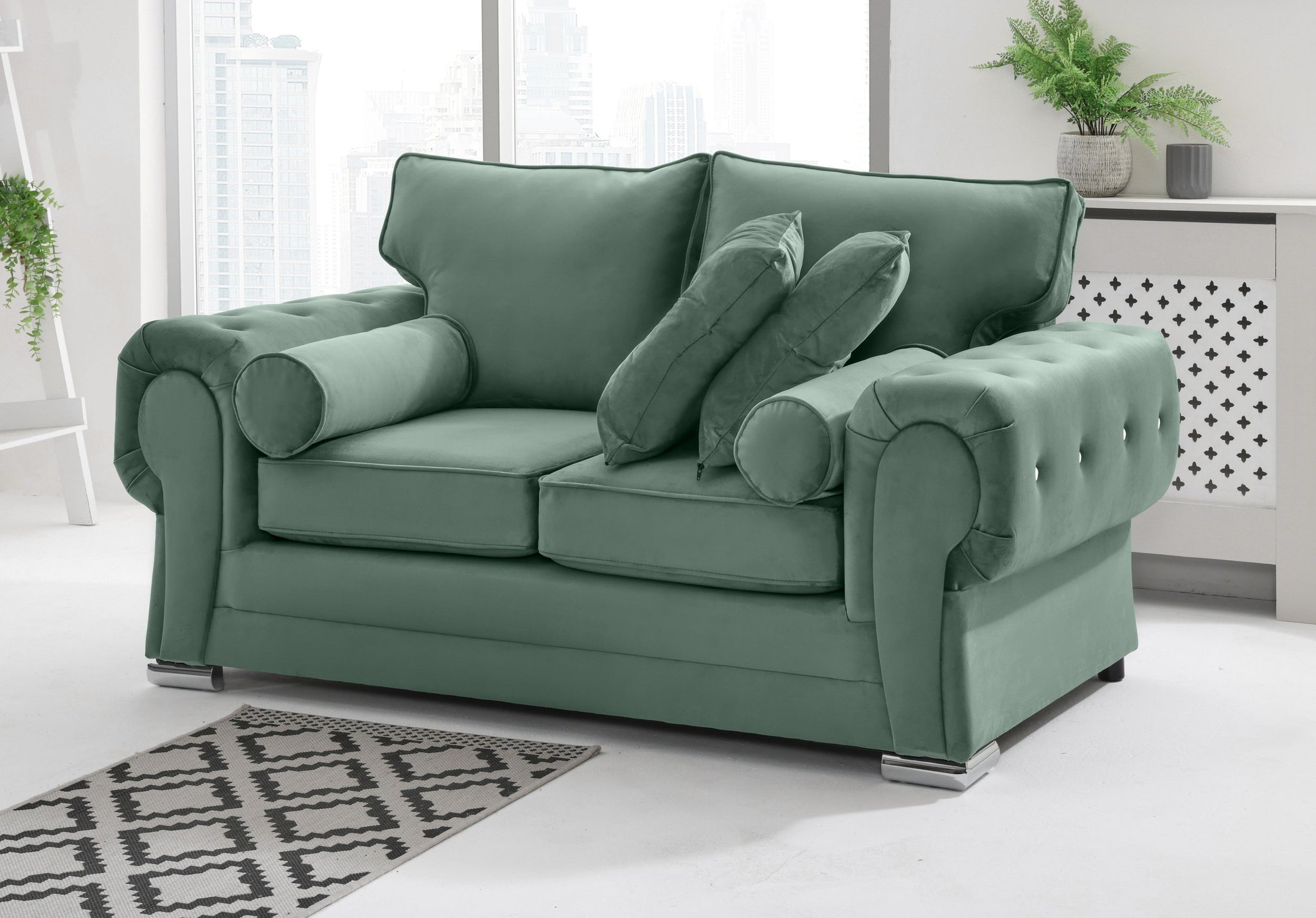 Victoria Plush 3+2 Fullback + Extra Cushions + Diamonds