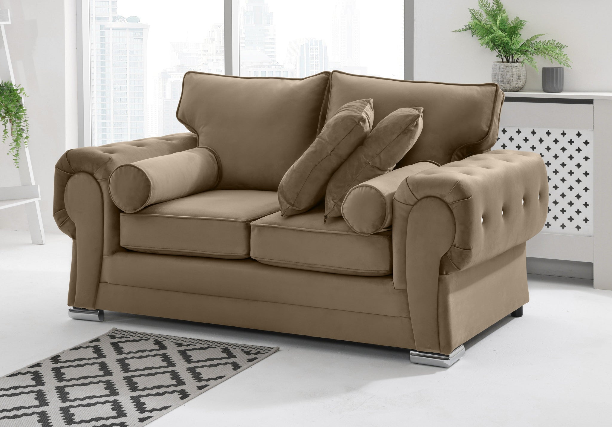 Victoria Plush 3+2 Fullback + Extra Cushions + Diamonds