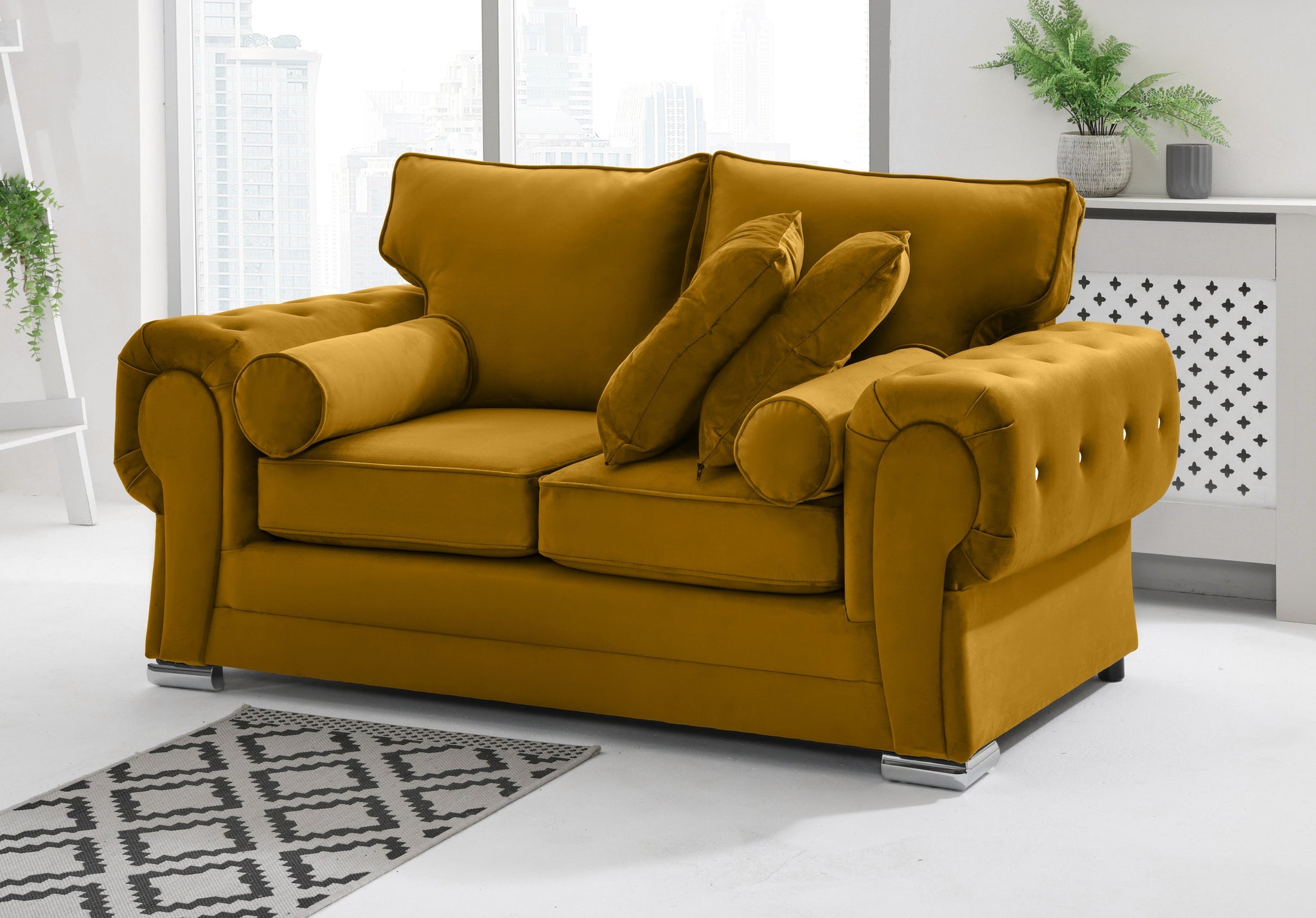 Victoria Plush 3+2 Fullback + Extra Cushions + Diamonds