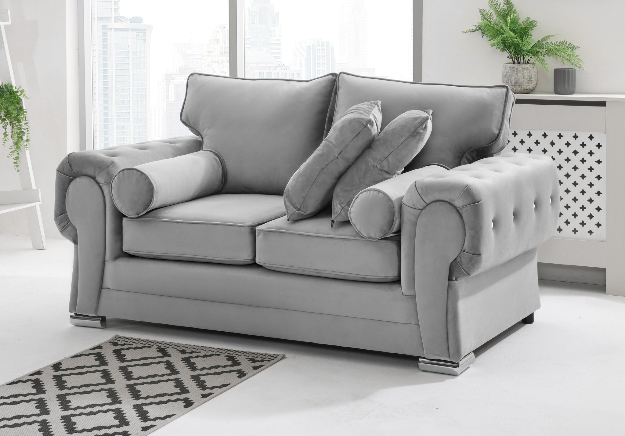 Victoria Plush 3+2 Fullback + Extra Cushions + Diamonds