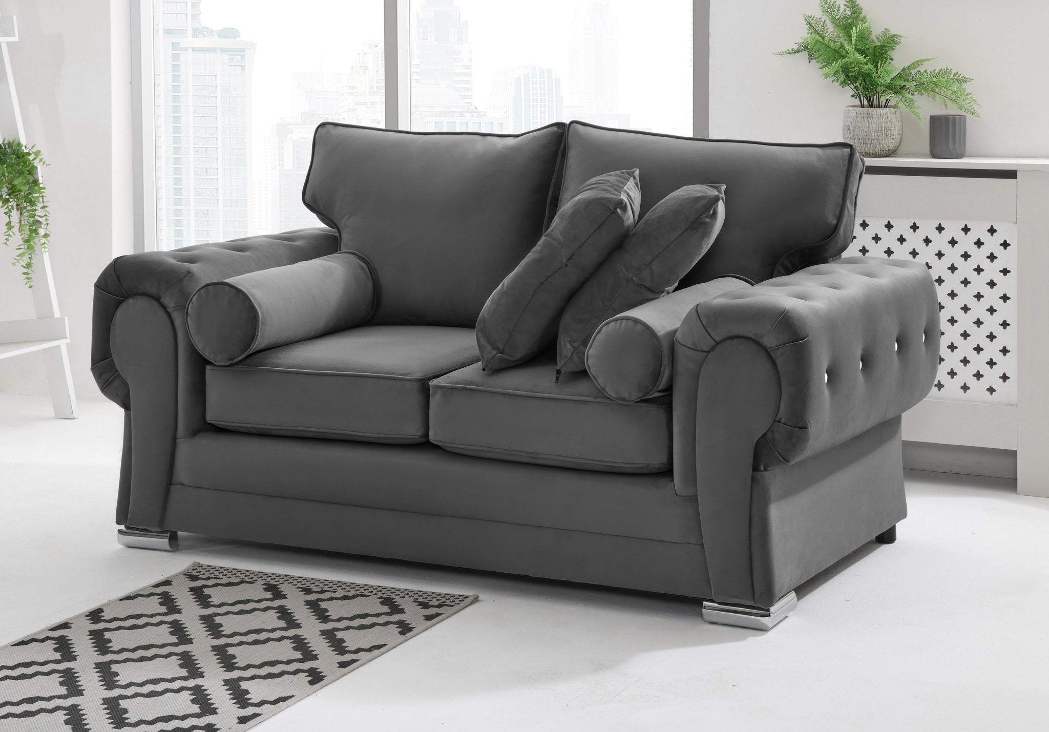 Victoria Plush 3+2 Fullback + Extra Cushions + Diamonds