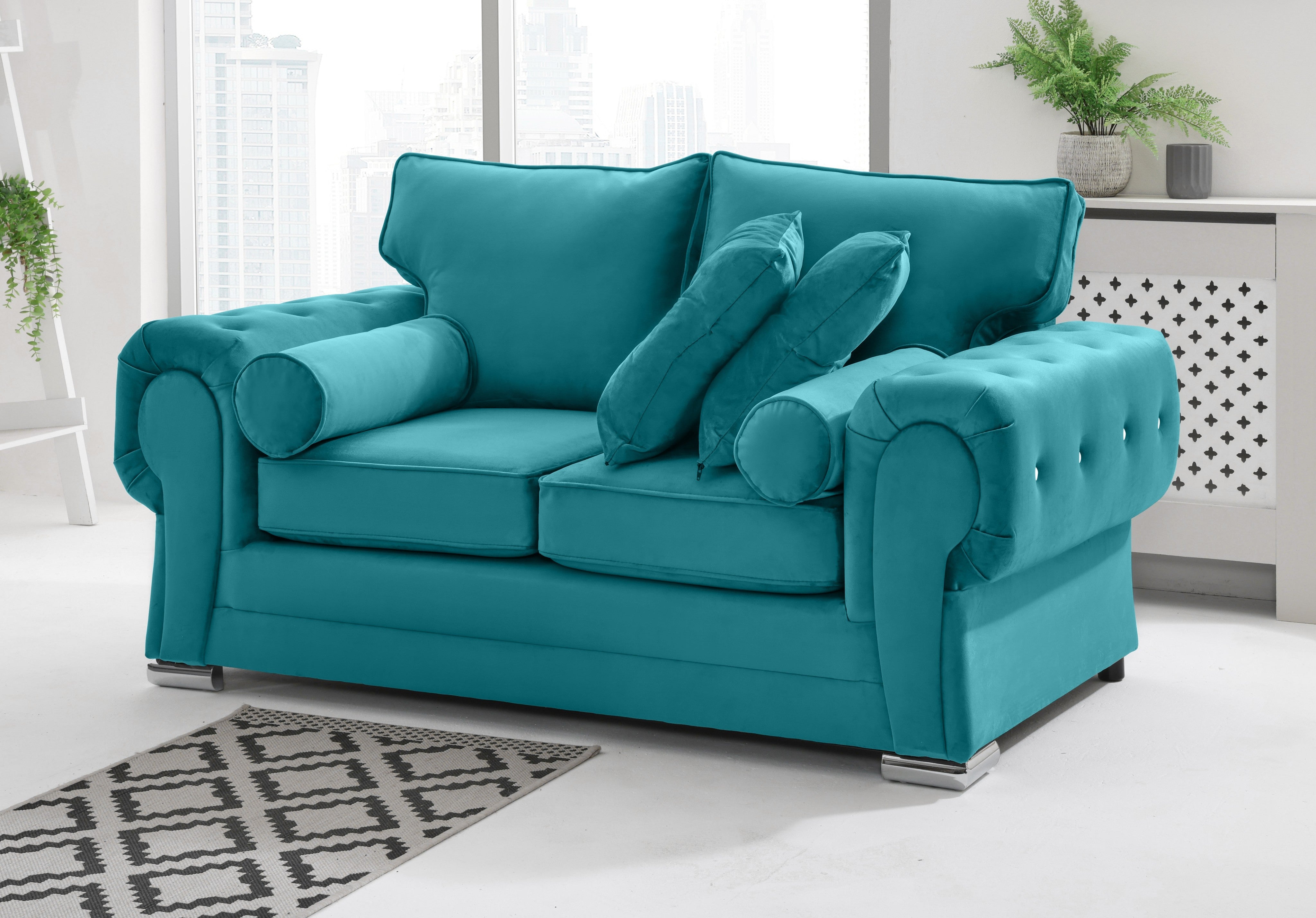 Victoria Plush 3+2 Fullback + Extra Cushions + Diamonds