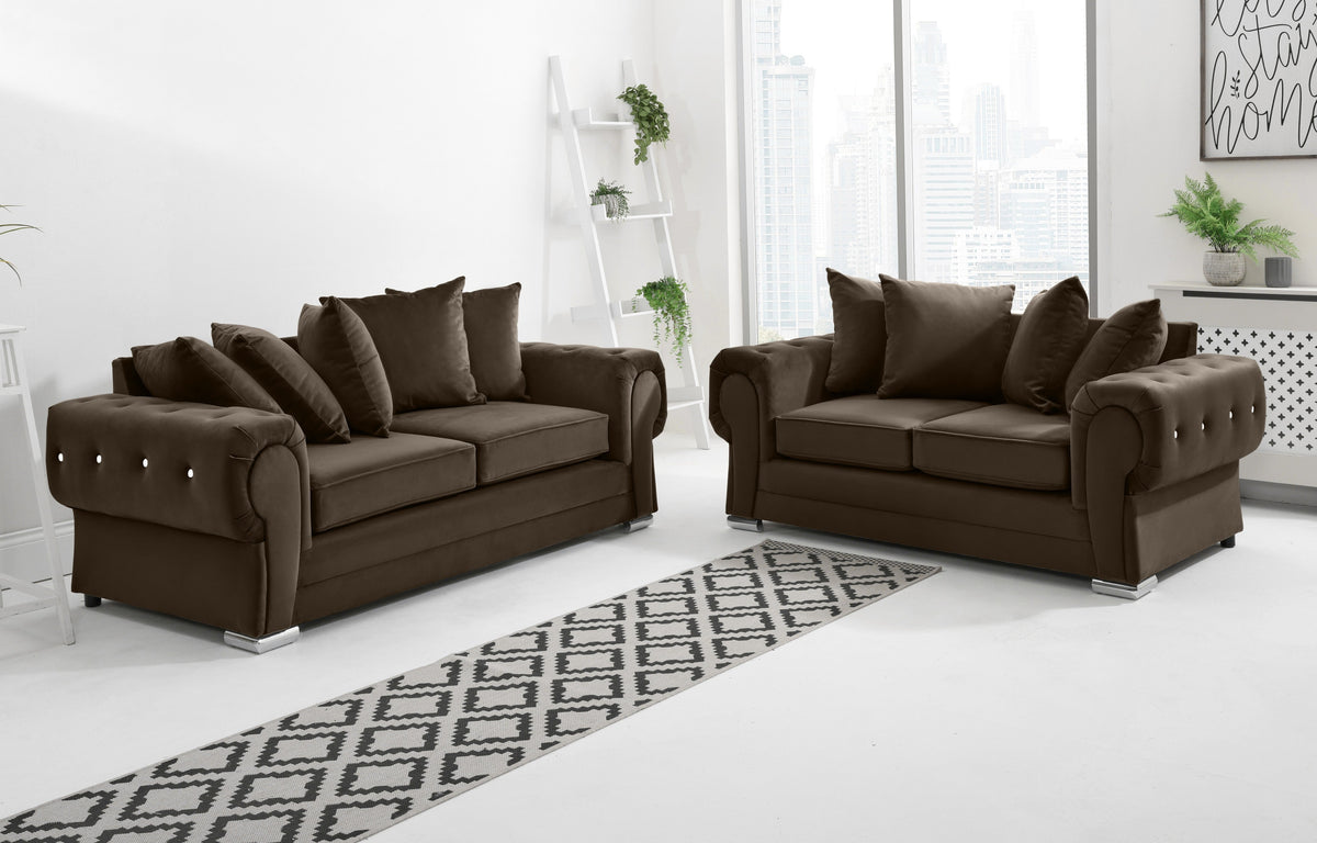 Victoria Plush 3+2 Scatterback + Diamonds
