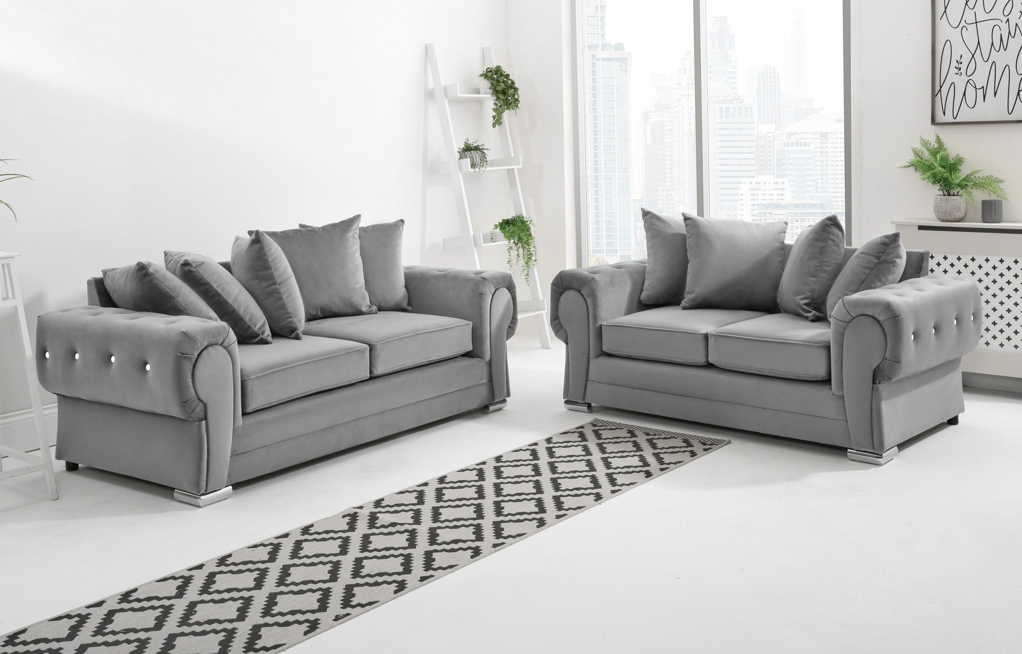 Victoria Plush 3+2 Scatterback + Diamonds