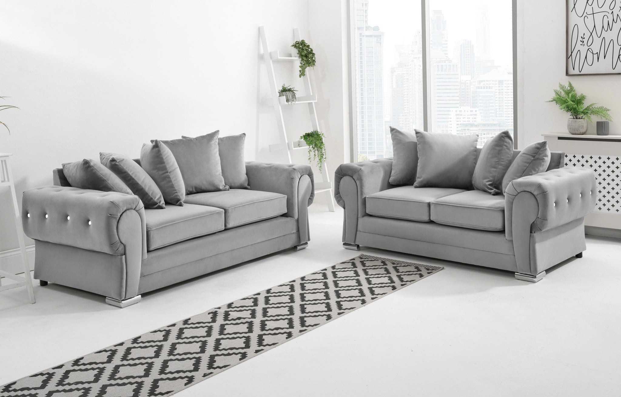Victoria Plush 3+2 Scatterback + Diamonds