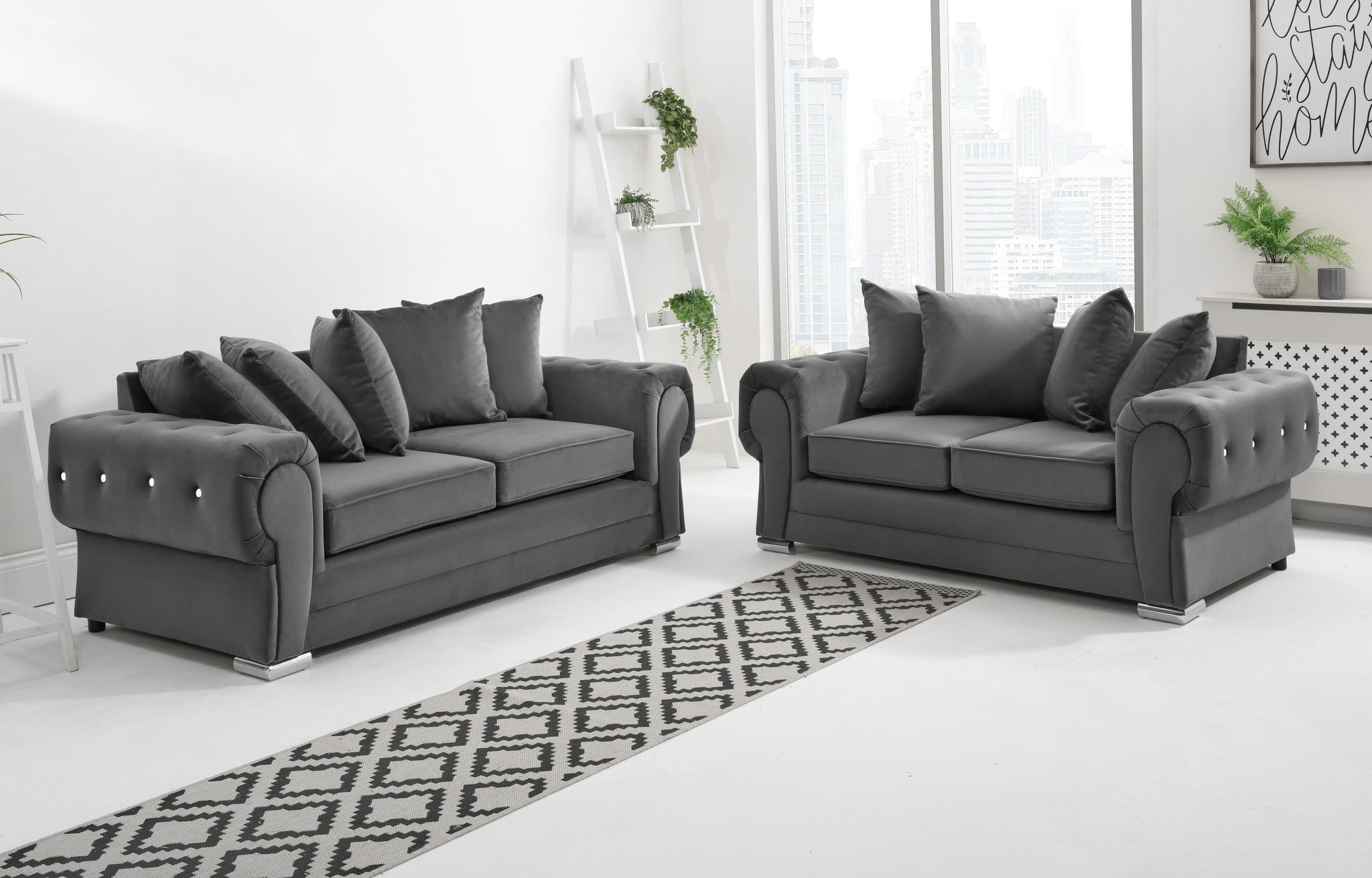 Victoria Plush 3+2 Scatterback + Diamonds
