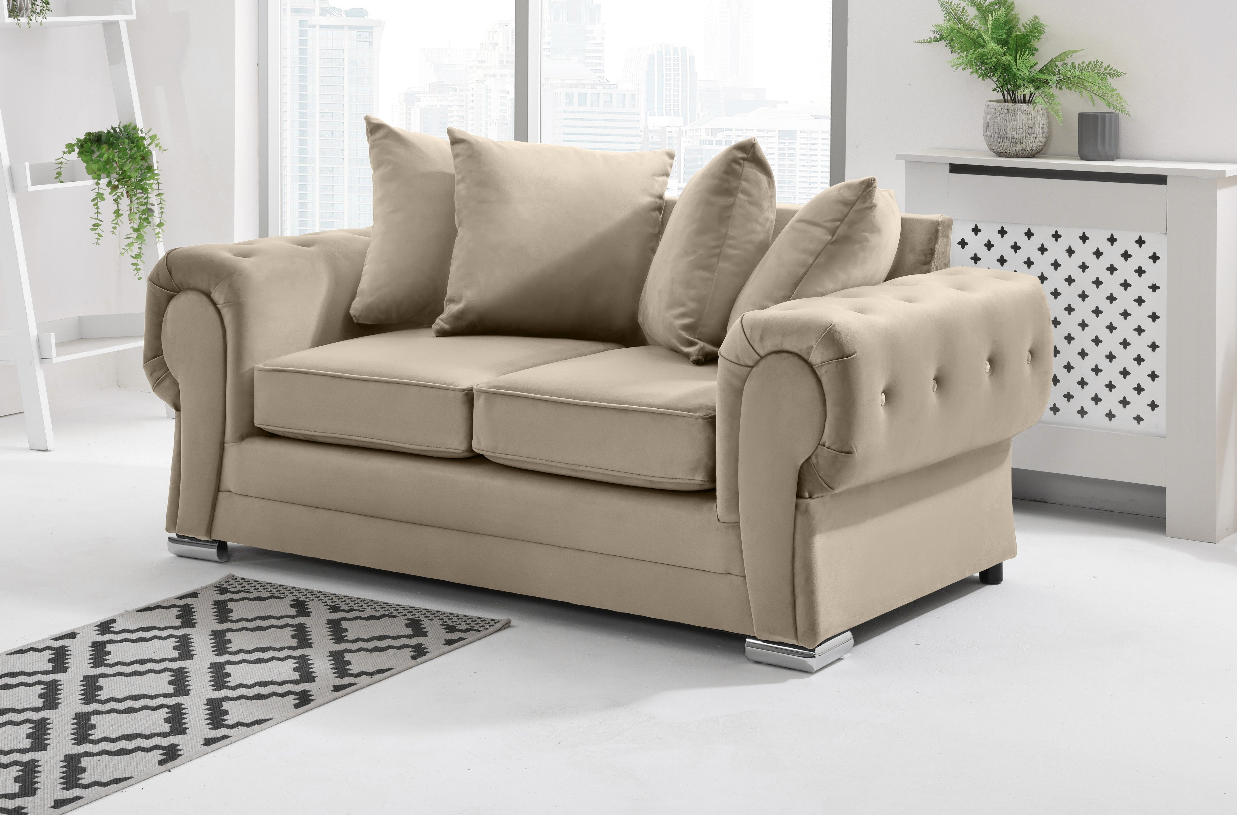 Victoria Plush 3+2 Scatterback + Diamonds