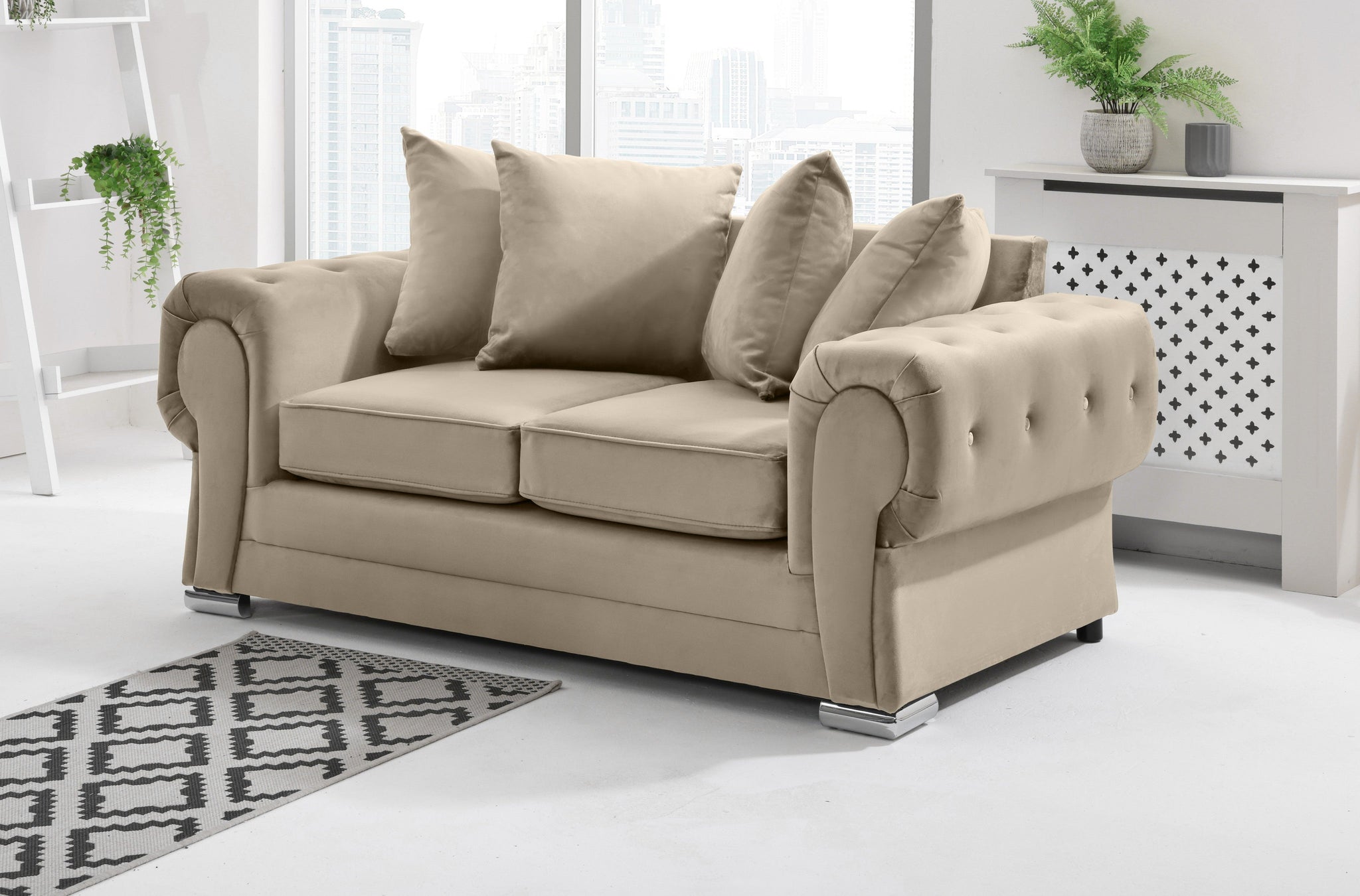 Victoria Plush 3+2 Scatterback + Diamonds