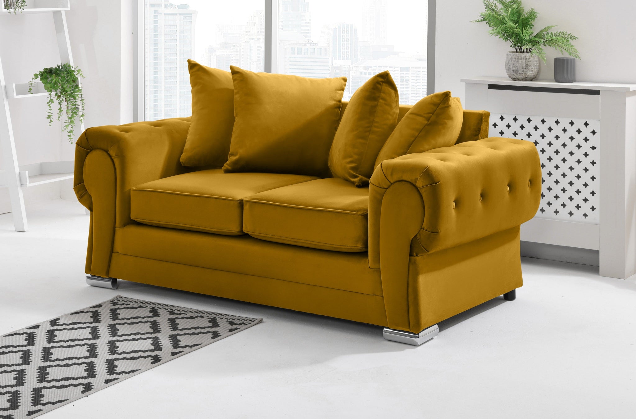 Victoria Plush 3+2 Scatterback + Diamonds