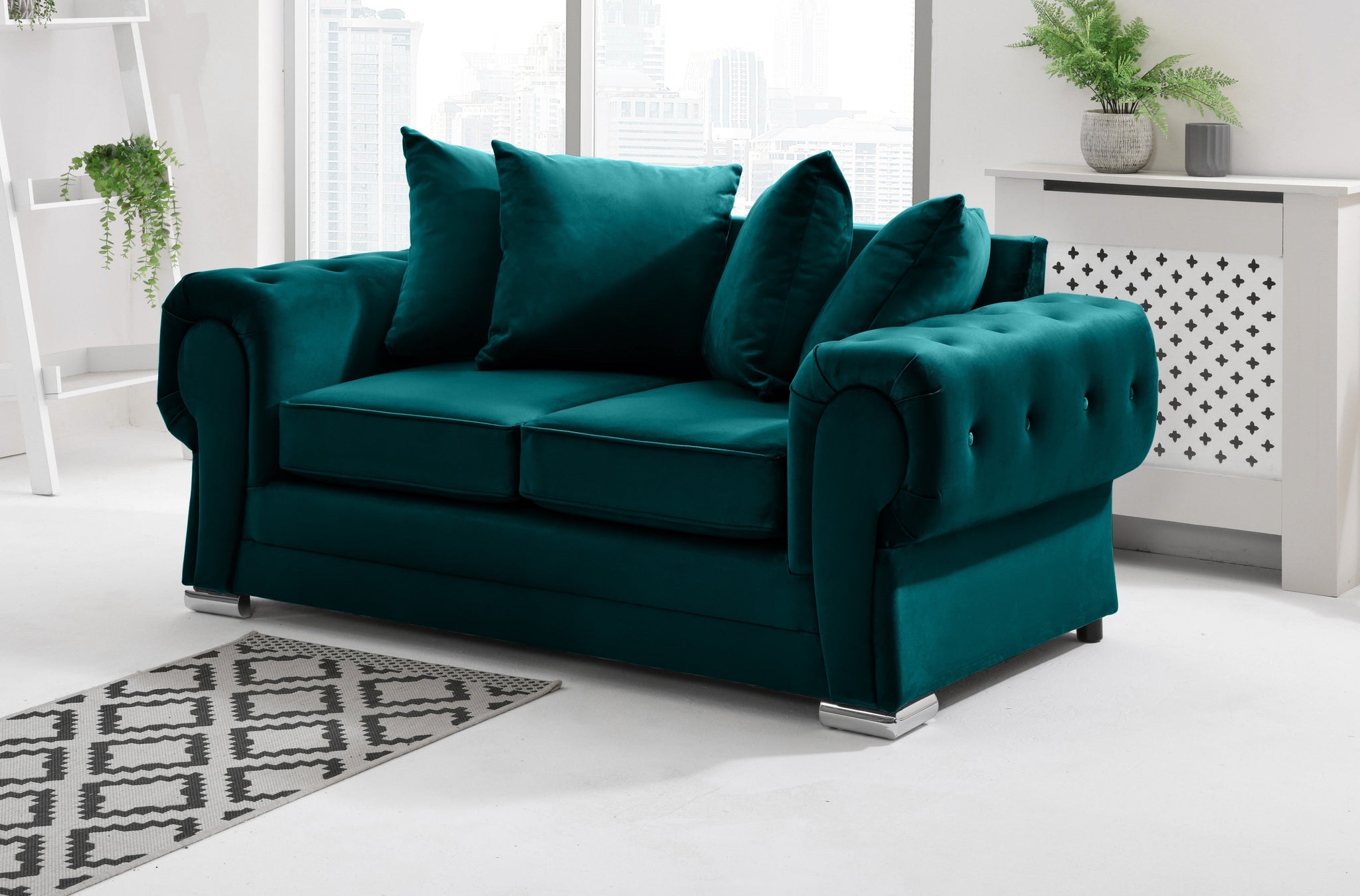 Victoria Plush 3+2 Scatterback + Diamonds