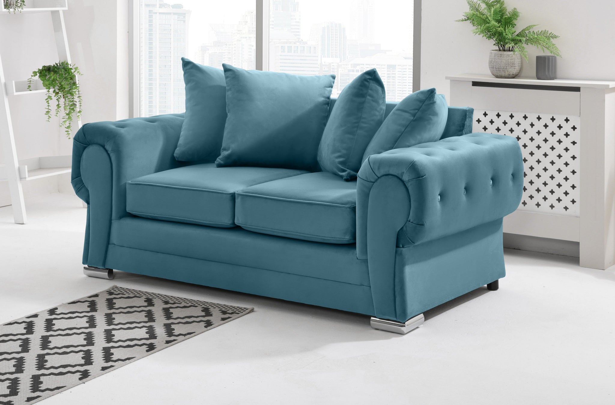 Victoria Plush 3+2 Scatterback + Diamonds