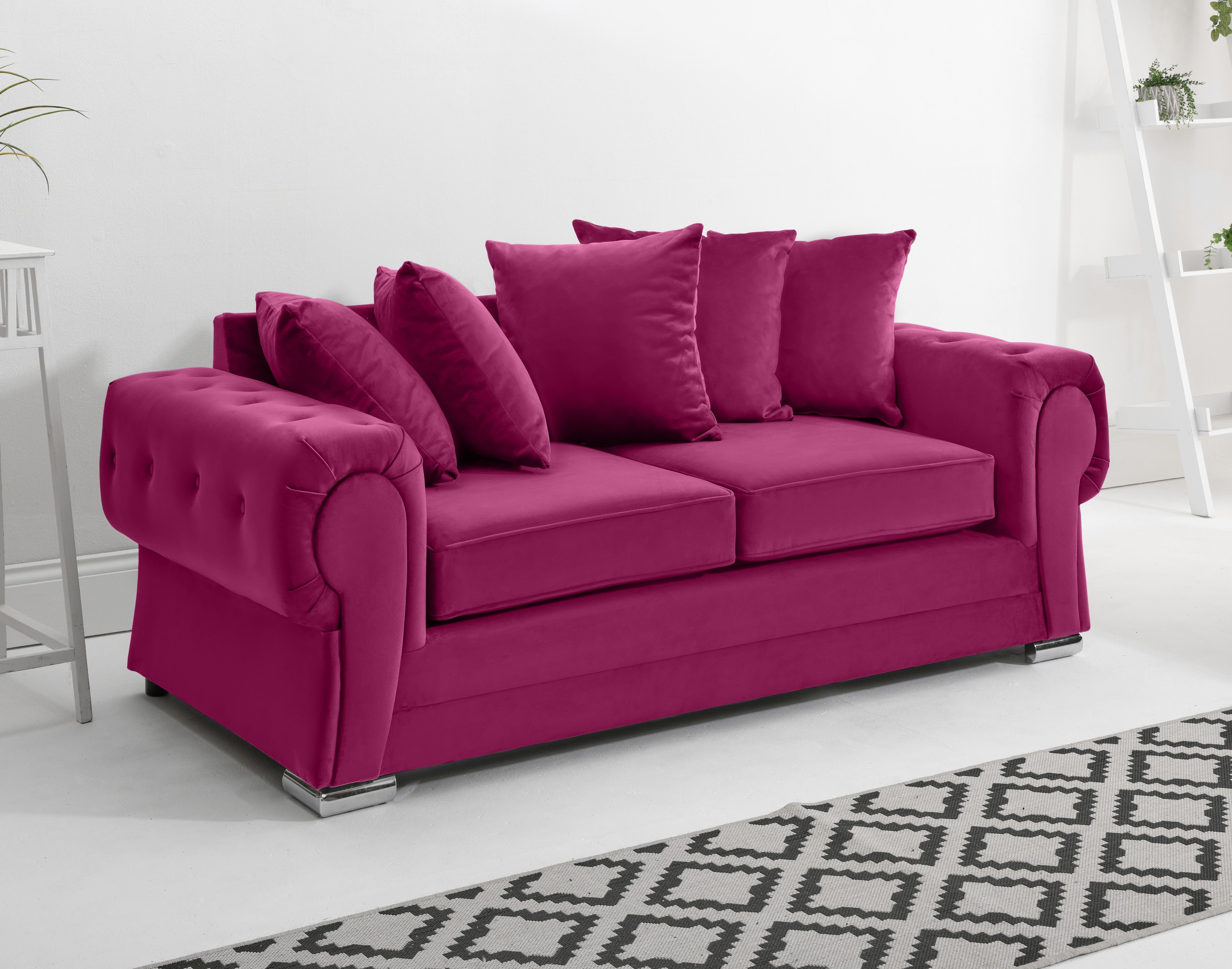 Victoria Plush 3+2 Scatterback + Diamonds