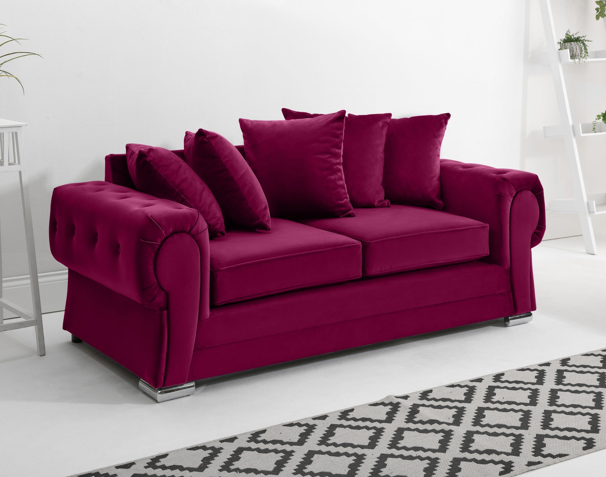 Victoria Plush 3+2 Scatterback + Diamonds