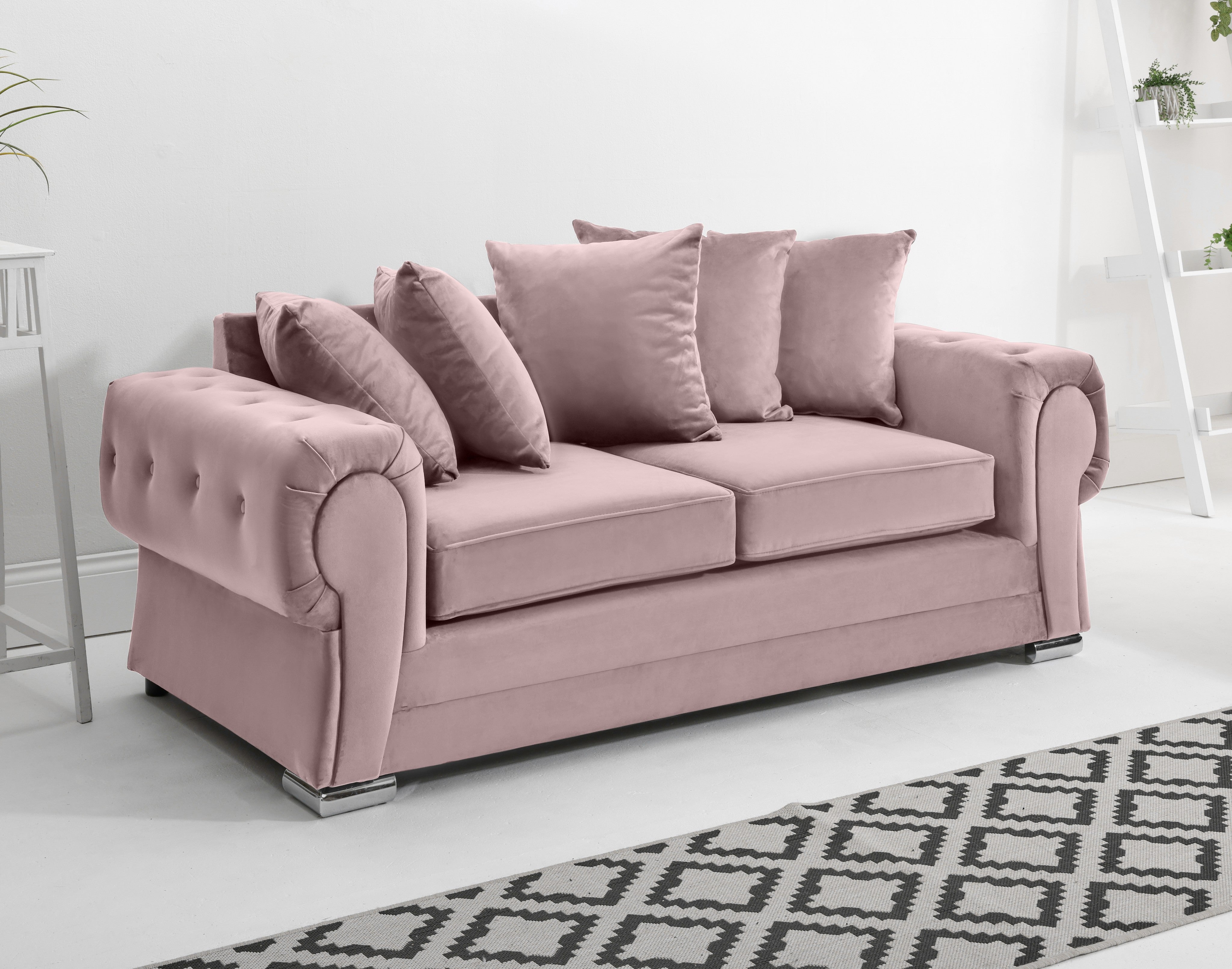 Victoria Plush 3+2 Scatterback + Diamonds