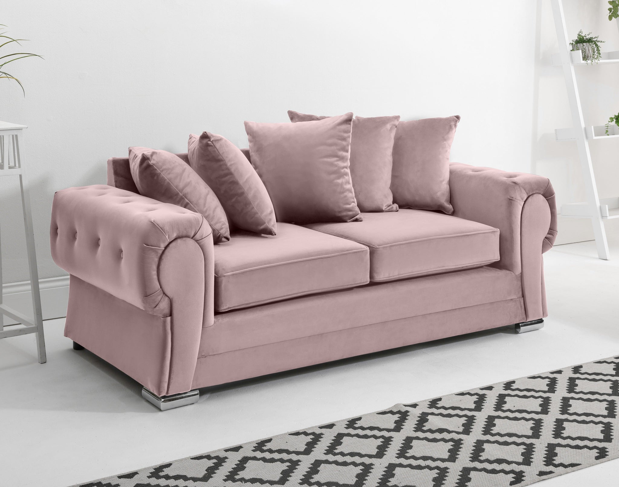 Victoria Plush 3+2 Scatterback + Diamonds