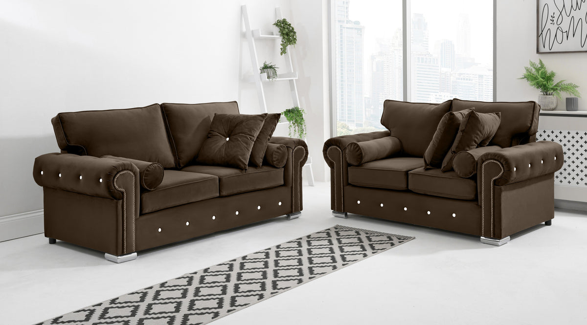Vienna 3+2 Fullback + Extra Cushions + Diamonds
