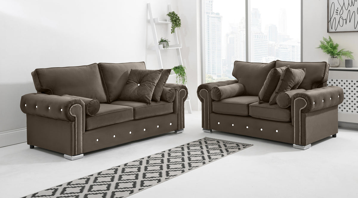 Vienna 3+2 Fullback + Extra Cushions + Diamonds
