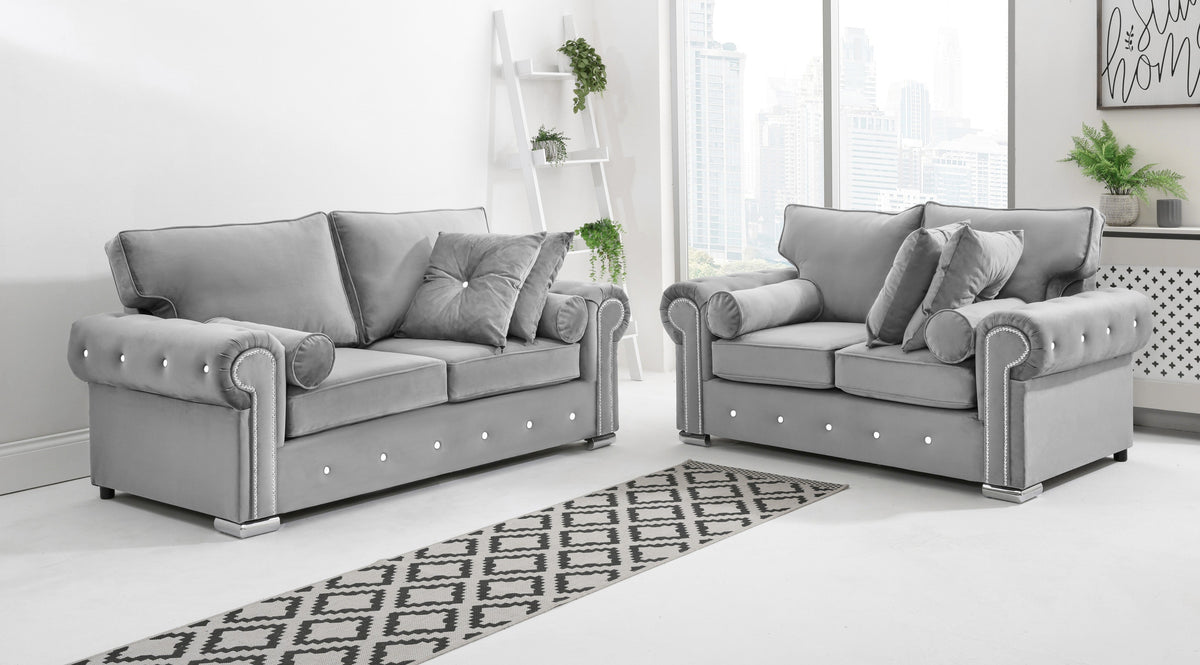 Vienna 3+2 Fullback + Extra Cushions + Diamonds