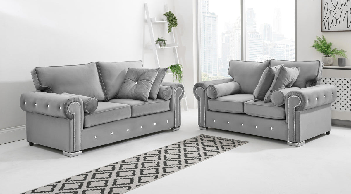 Vienna 3+2 Fullback + Extra Cushions + Diamonds